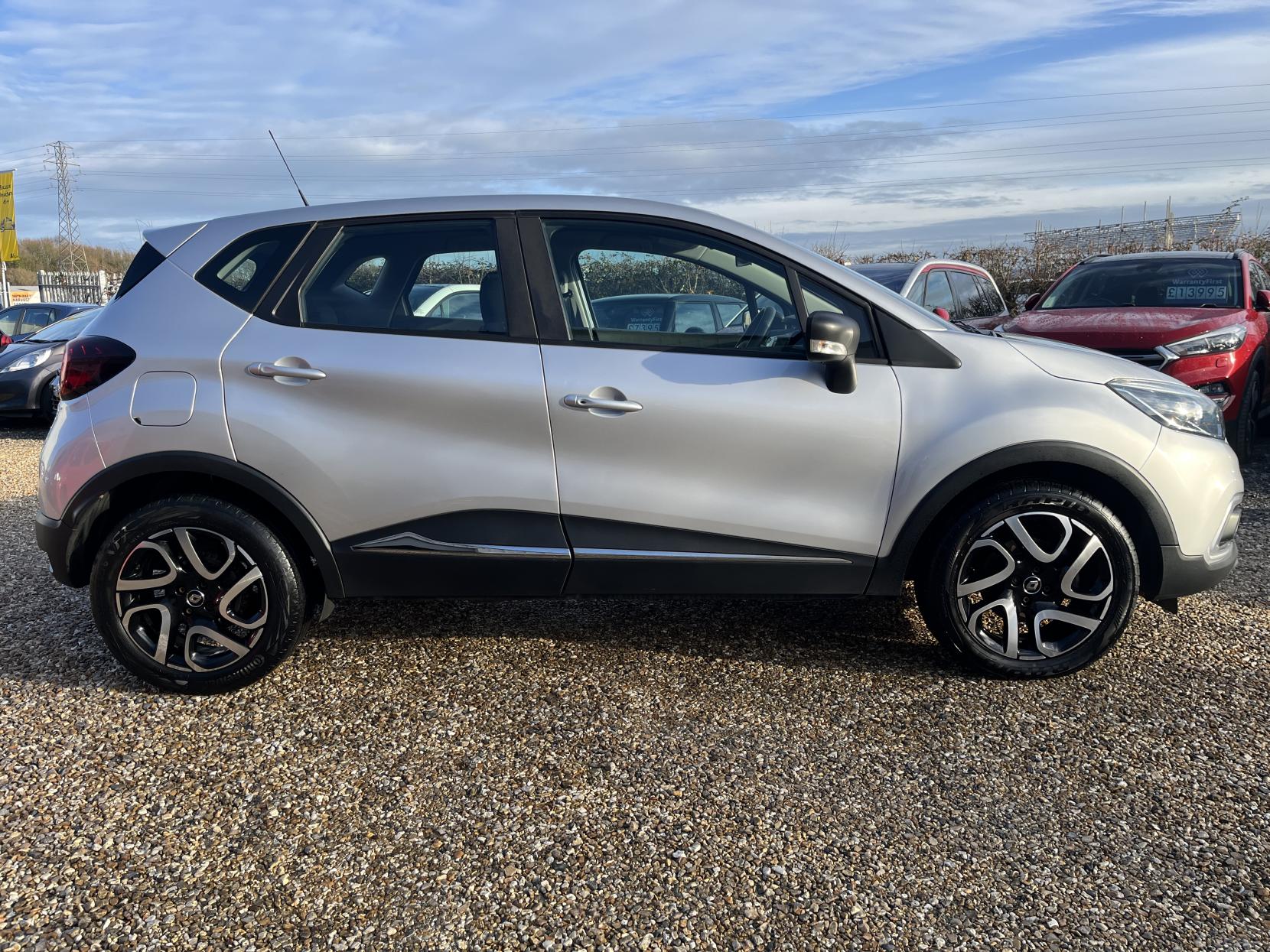Renault Captur 1.5 dCi ENERGY Dynamique Nav SUV 5dr Diesel Manual Euro 6 (s/s) (90 ps)
