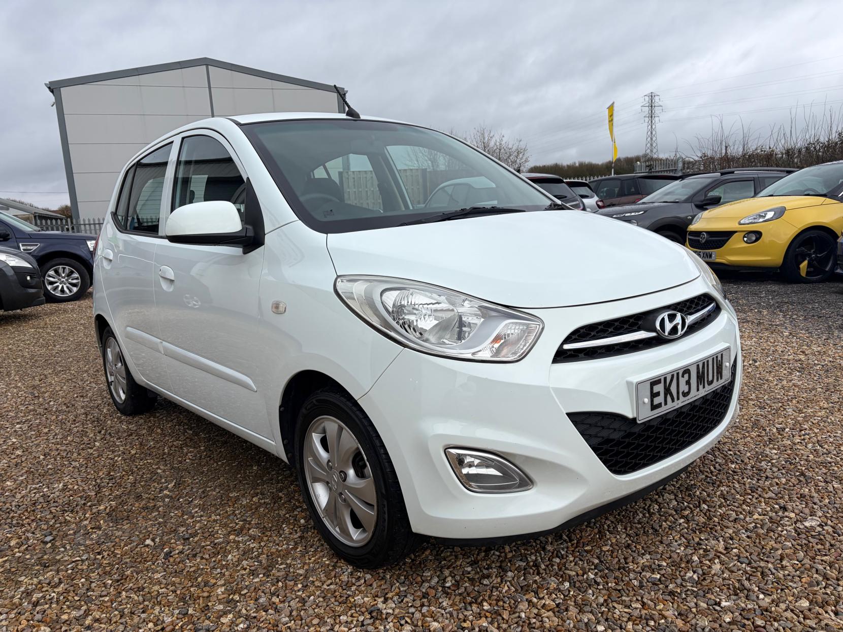 Hyundai i10 1.2 Style Hatchback 5dr Petrol Manual Euro 5 (85 bhp)