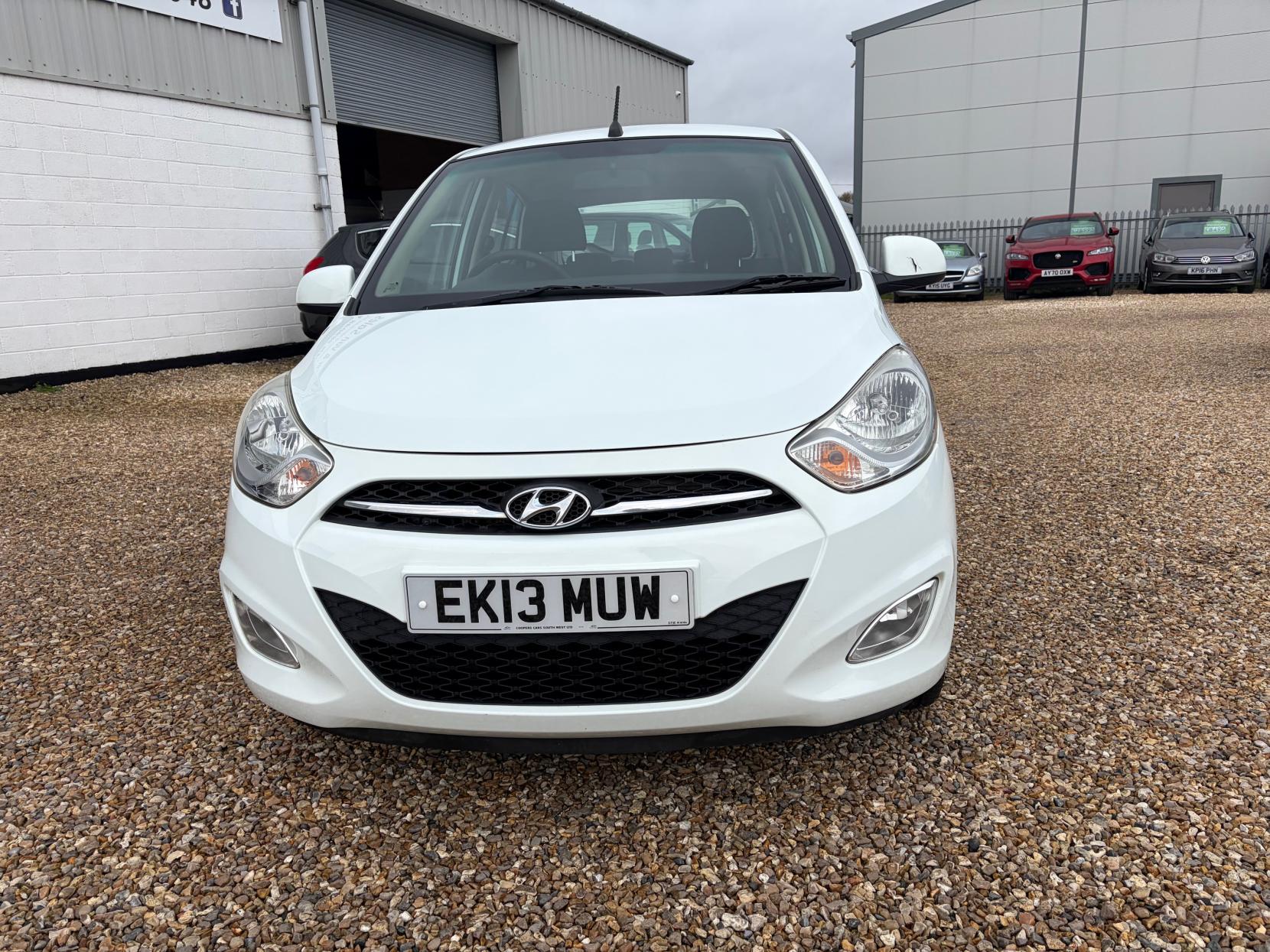Hyundai i10 1.2 Style Hatchback 5dr Petrol Manual Euro 5 (85 bhp)