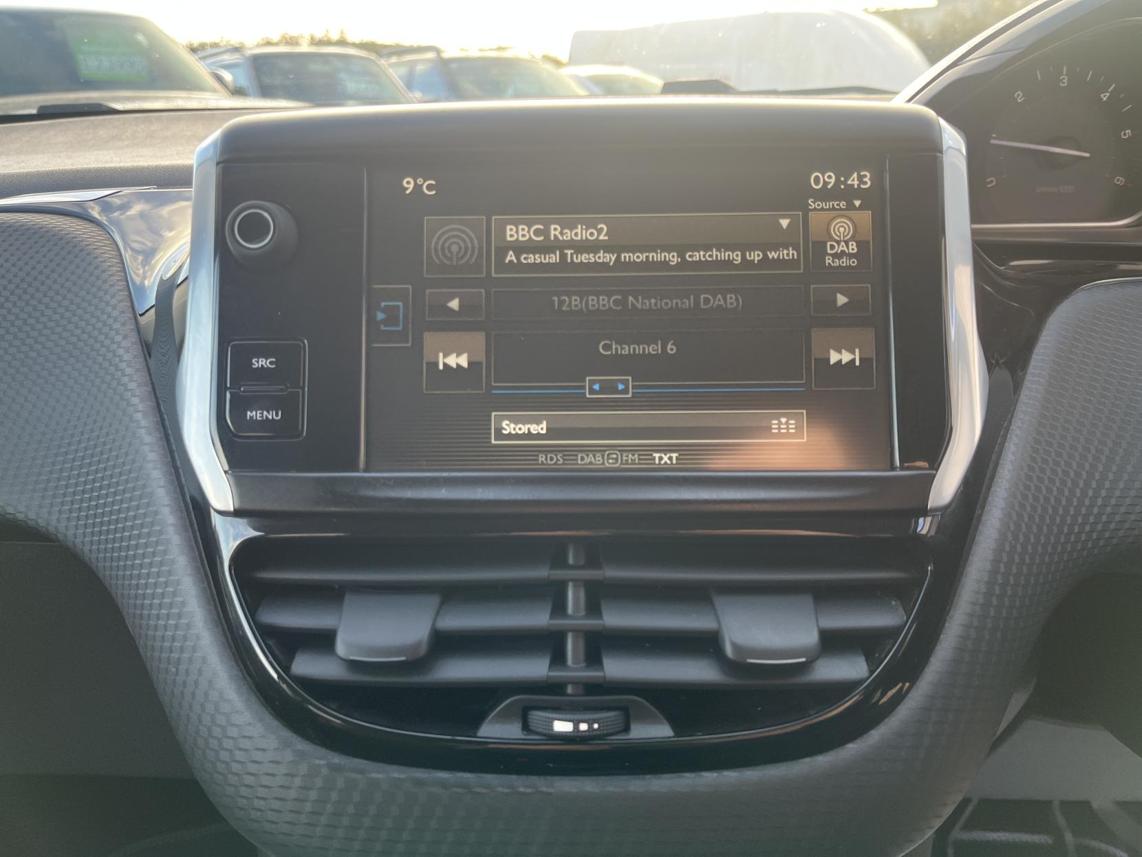 Peugeot 2008 1.6 BlueHDi Allure SUV 5dr Diesel Manual Euro 6 (s/s) (120 ps)