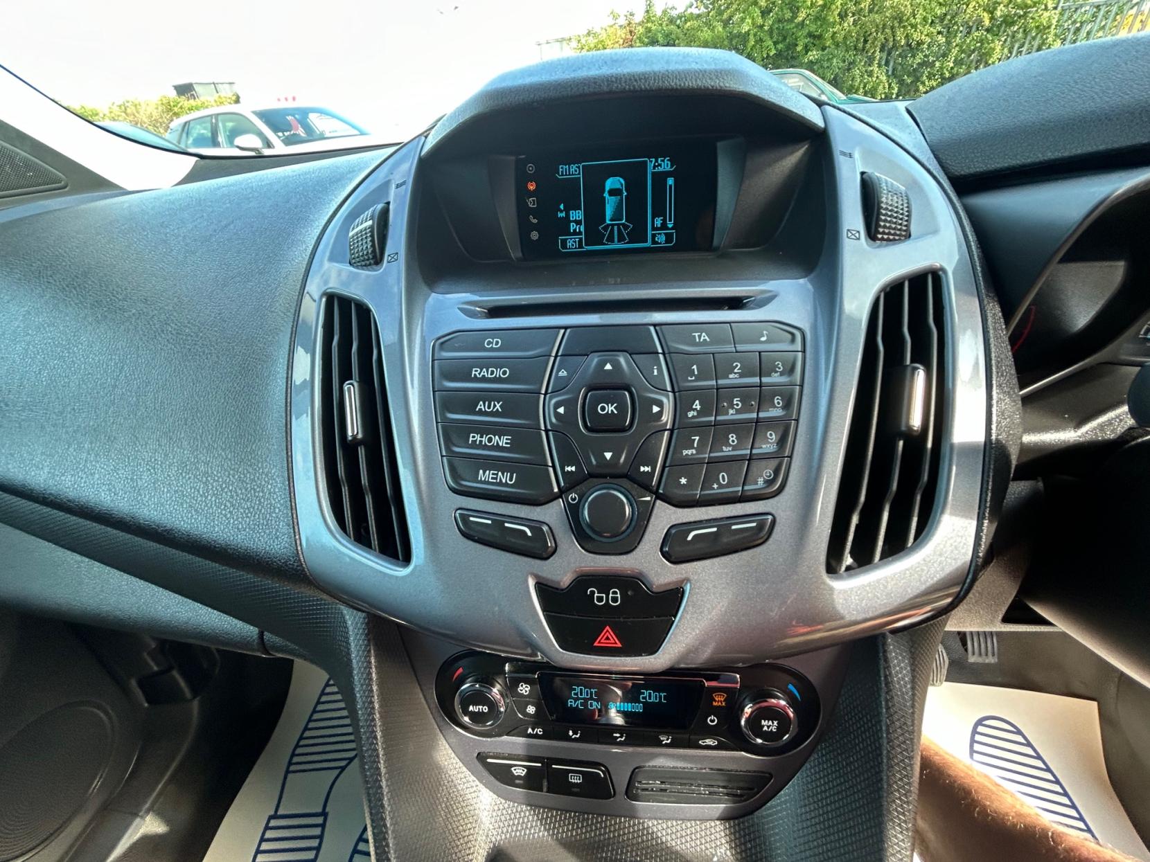 Ford Transit Connect 1.6 TDCi 200 Limited Panel Van 4dr Diesel Manual L1 H1 (124 g/km, 113 bhp)