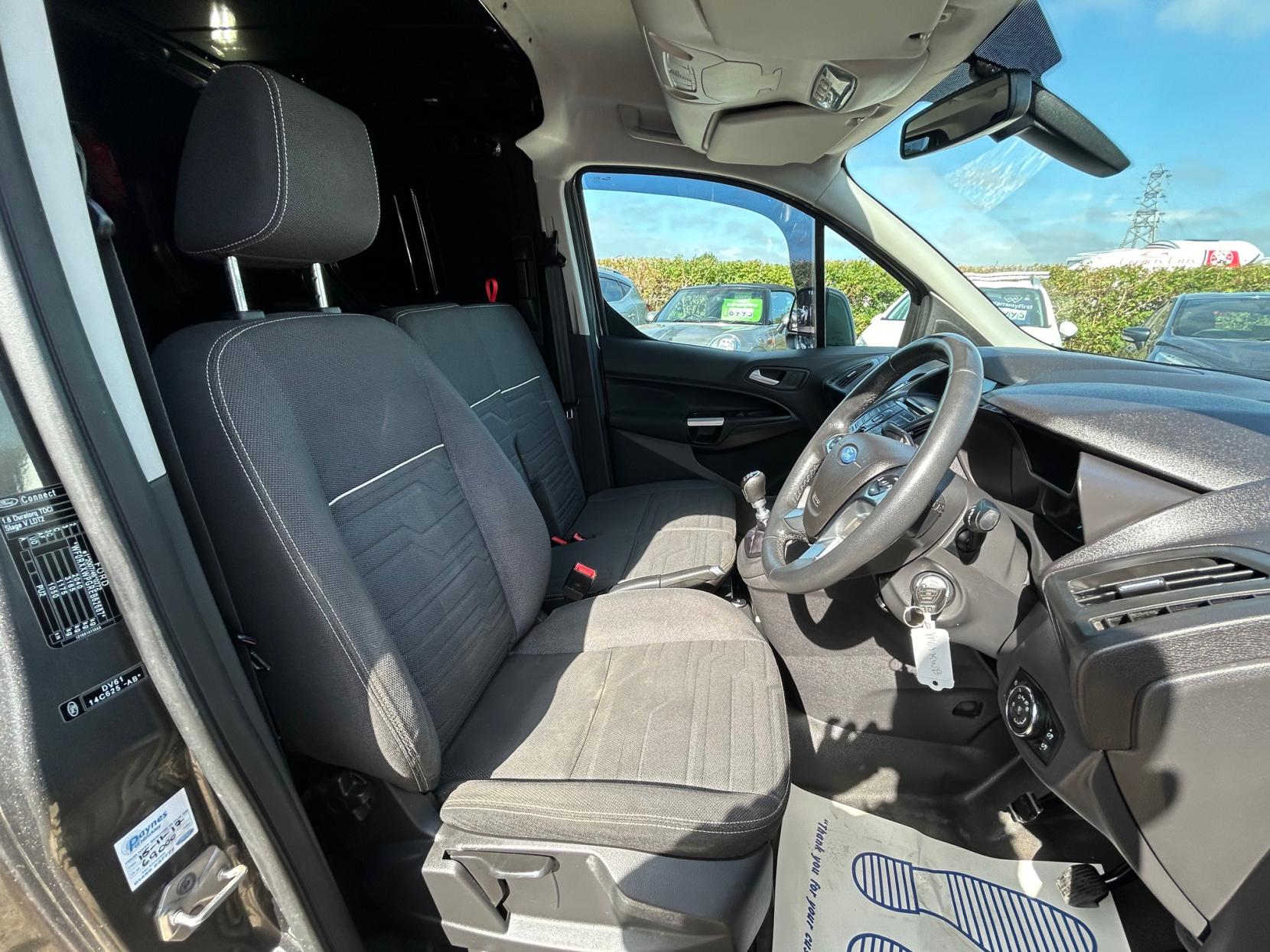 Ford Transit Connect 1.6 TDCi 200 Limited Panel Van 4dr Diesel Manual L1 H1 (124 g/km, 113 bhp)