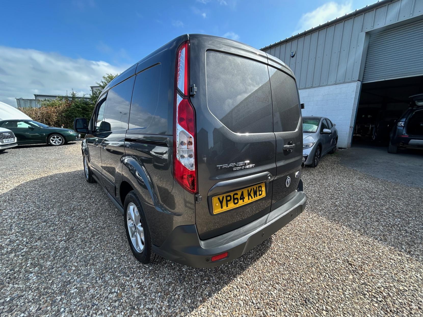 Ford Transit Connect 1.6 TDCi 200 Limited Panel Van 4dr Diesel Manual L1 H1 (124 g/km, 113 bhp)