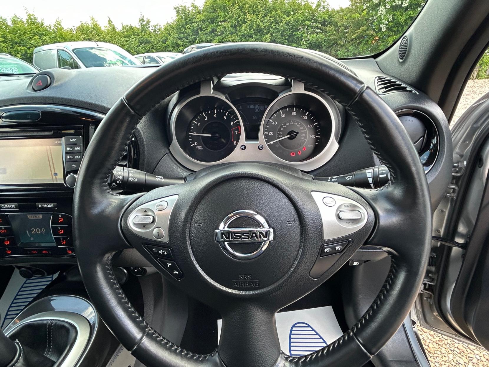 Nissan Juke 1.6 Bose Personal Edition SUV 5dr Petrol Manual Euro 6 (112 ps)