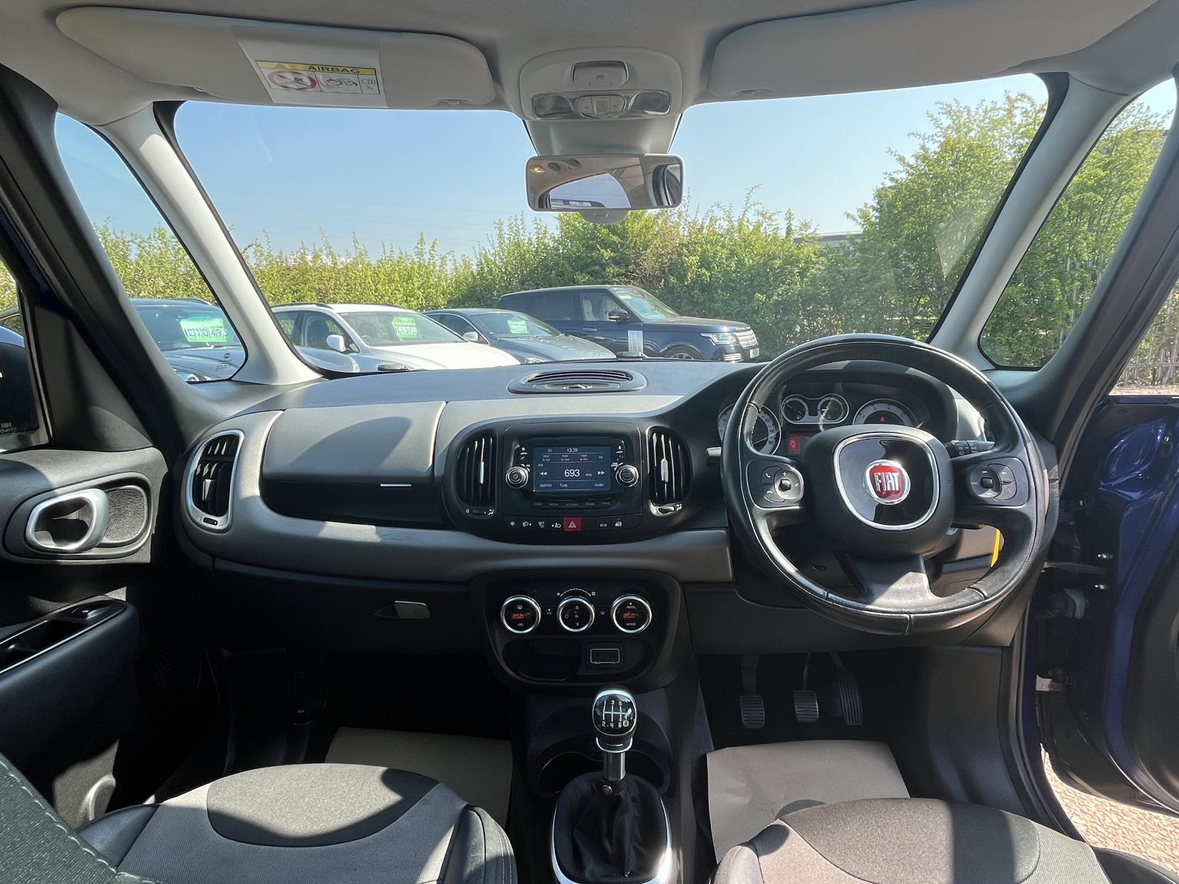 Fiat 500L 1.4 Lounge MPV 5dr Petrol Manual Euro 6 (95 bhp)