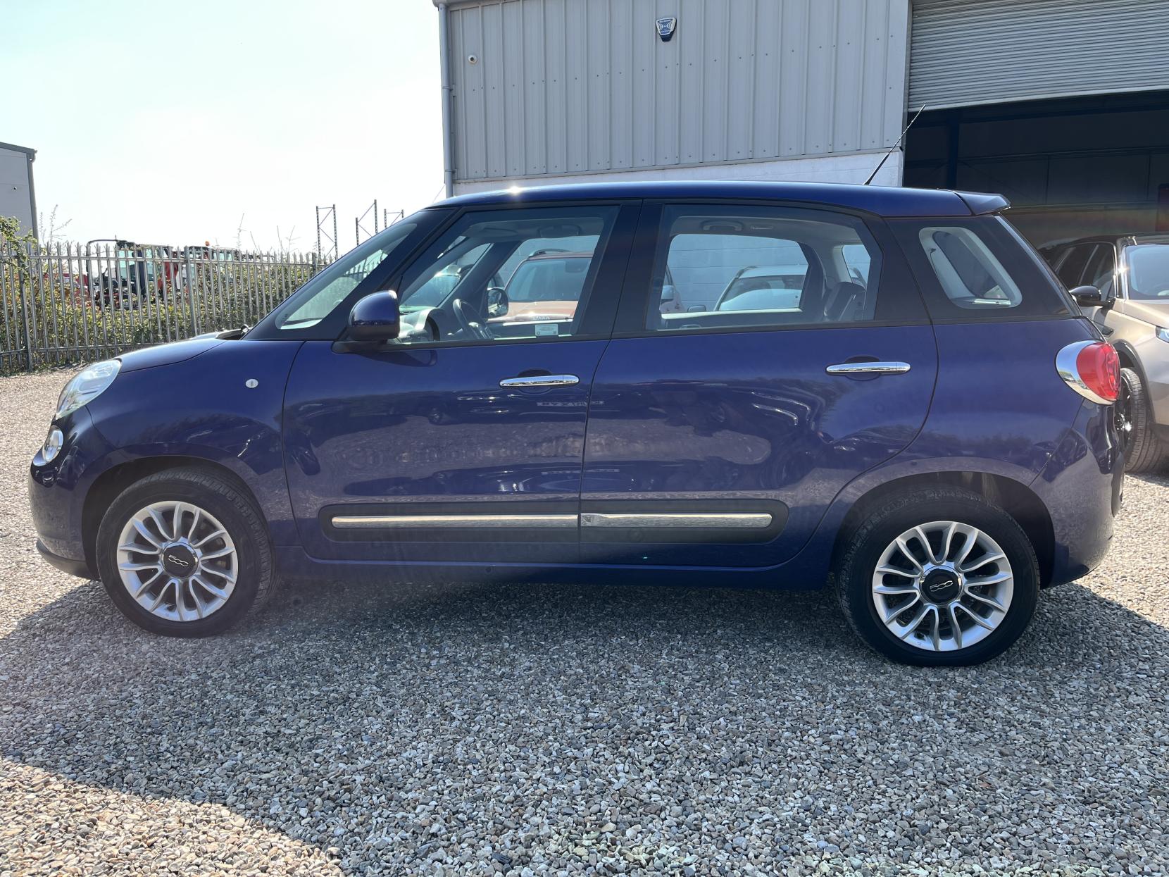 Fiat 500L 1.4 Lounge MPV 5dr Petrol Manual Euro 6 (95 bhp)