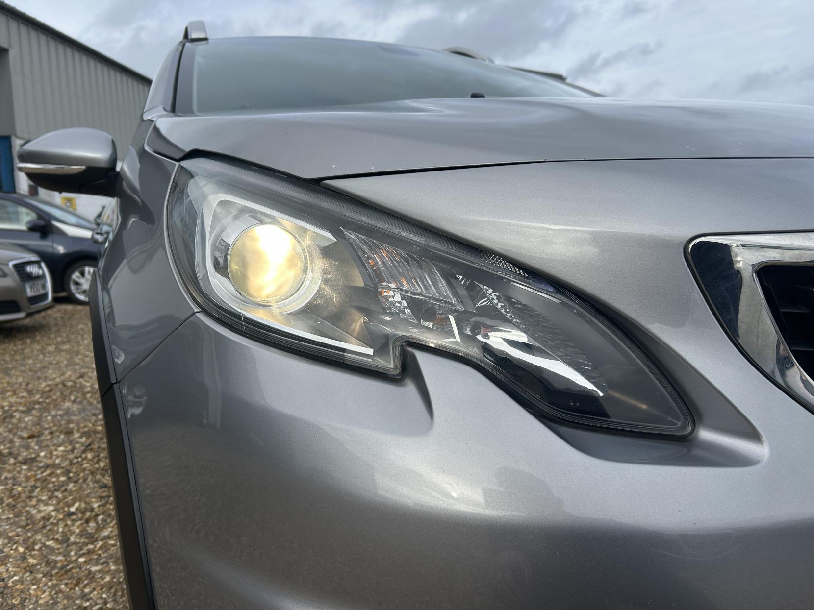 Peugeot 2008 1.5 BlueHDi Allure SUV 5dr Diesel Manual 6 Spd Euro 6 (s/s) (100 ps)