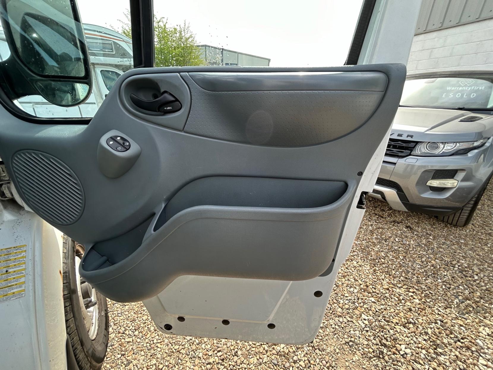 Ford Transit 2.4 TDCi 350 LWB Panel Van 3dr Diesel Manual Hi Roof (115 bhp)