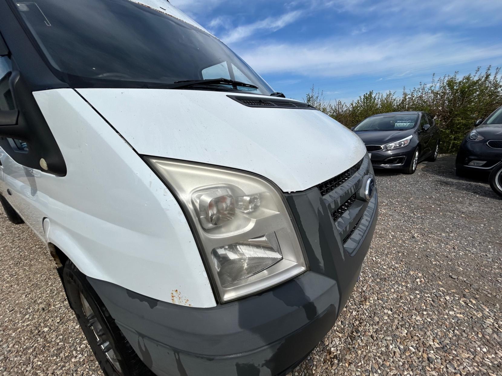 Ford Transit 2.4 TDCi 350 LWB Panel Van 3dr Diesel Manual Hi Roof (115 bhp)