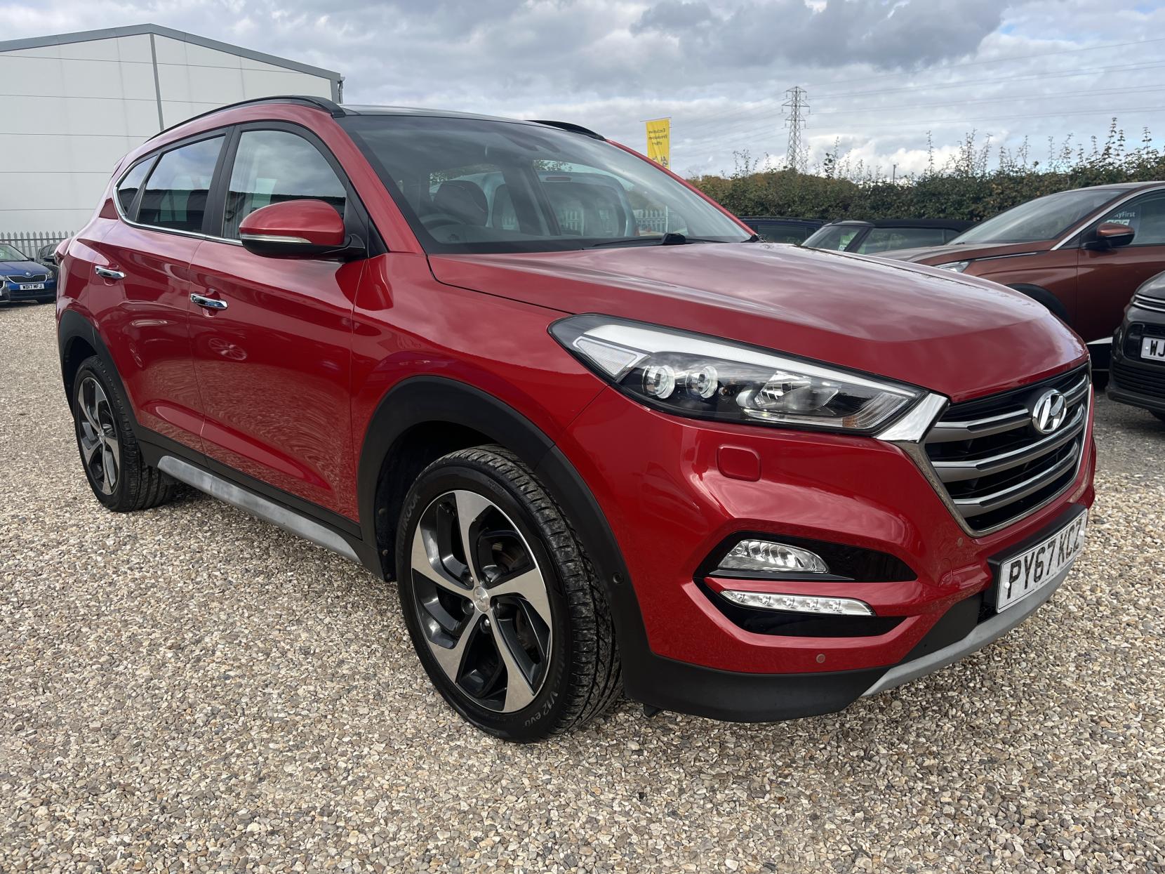 Hyundai TUCSON 1.7 CRDi Blue Drive Premium SE SUV 5dr Diesel DCT Euro 6 (s/s) (141 ps)