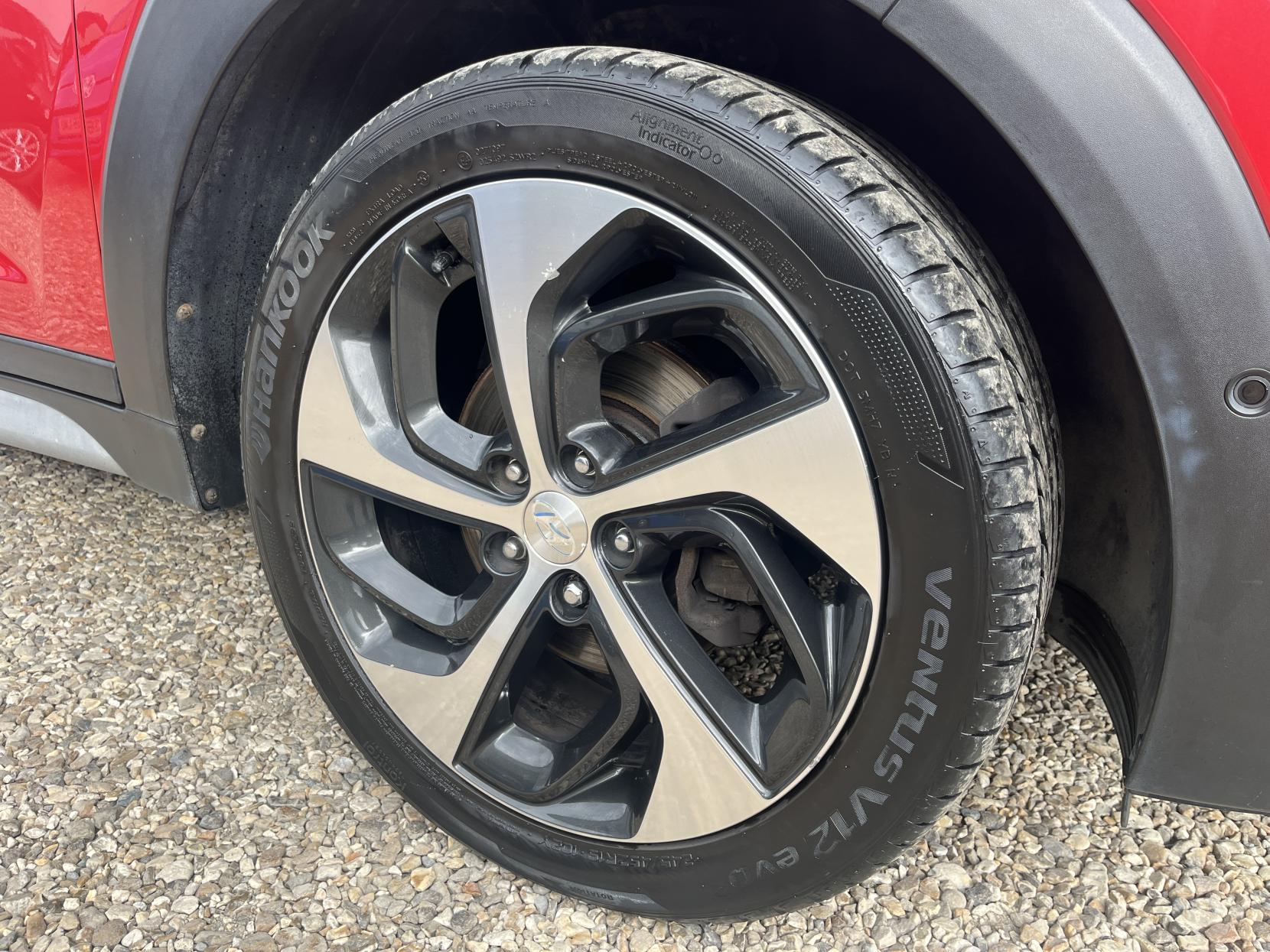 Hyundai TUCSON 1.7 CRDi Blue Drive Premium SE SUV 5dr Diesel DCT Euro 6 (s/s) (141 ps)