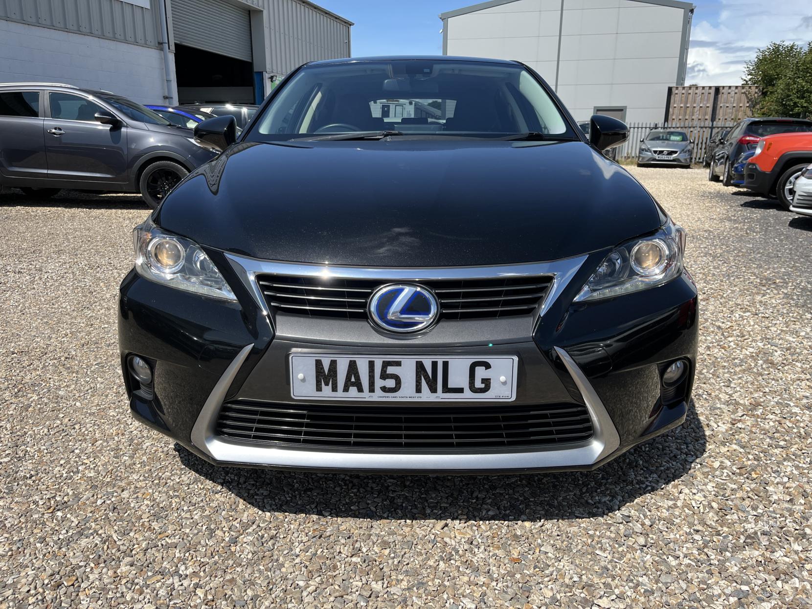 Lexus CT 1.8 200h Advance Plus Hatchback 5dr Petrol Hybrid CVT Euro 6 (s/s) (136 ps)
