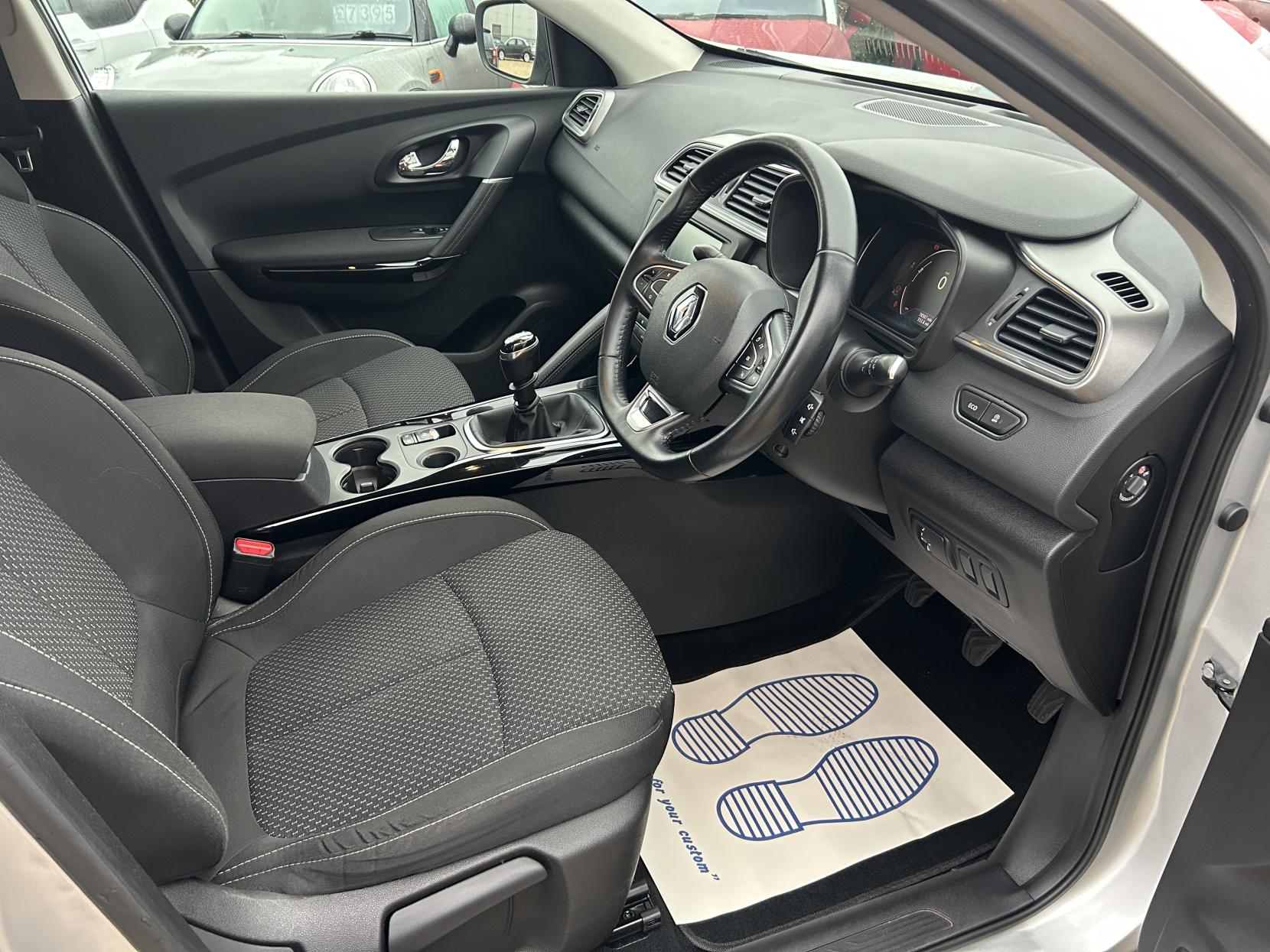 Renault Kadjar 1.5 dCi Dynamique Nav SUV 5dr Diesel Manual Euro 6 (s/s) (110 ps)