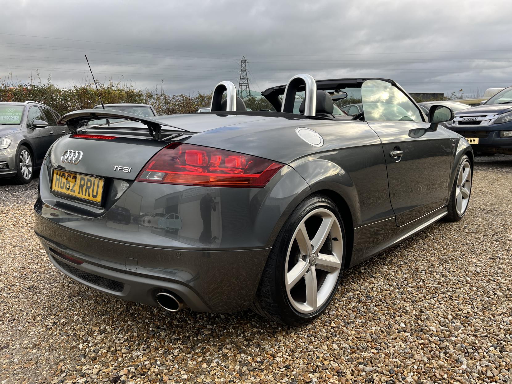 Audi TT 2.0 TFSI S line Roadster 2dr Petrol S Tronic Euro 5 (s/s) (211 ps)