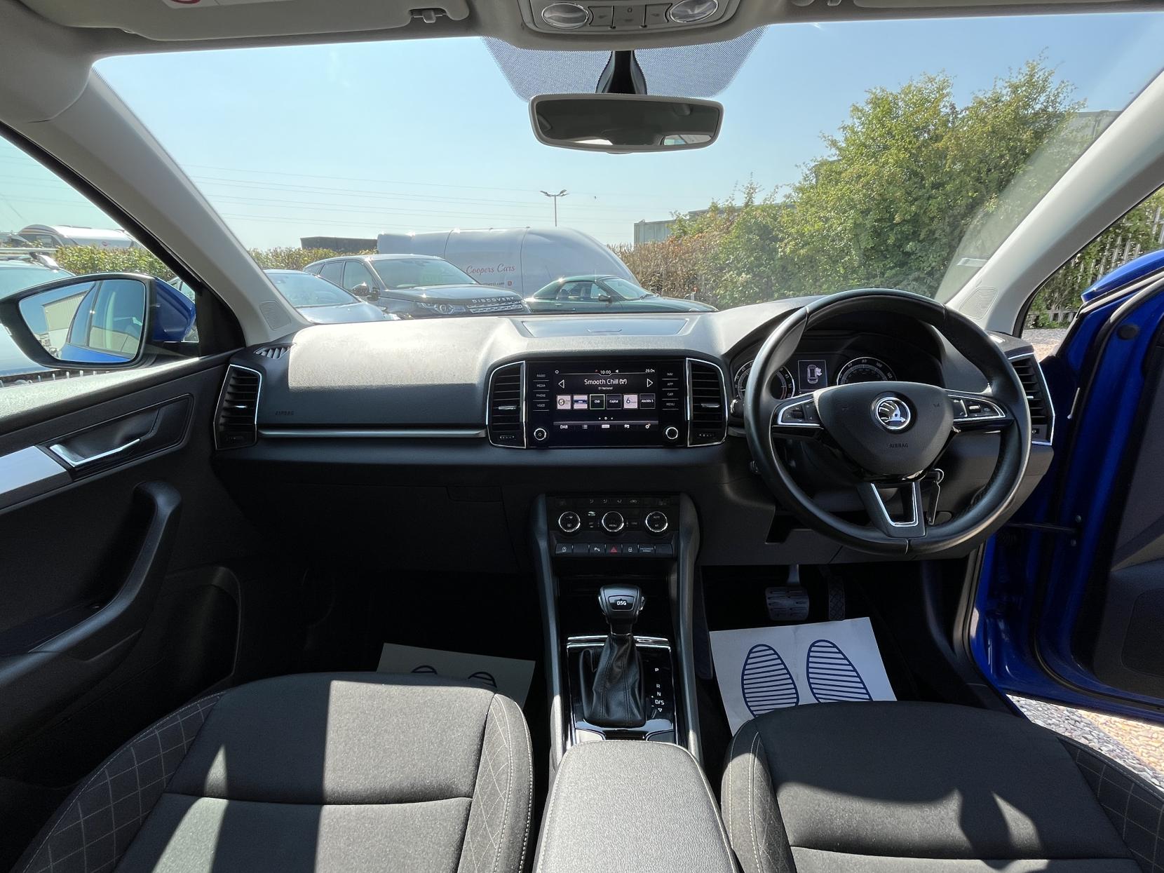 Skoda Karoq 1.6 TDI SE Technology SUV 5dr Diesel DSG Euro 6 (s/s) (115 ps)