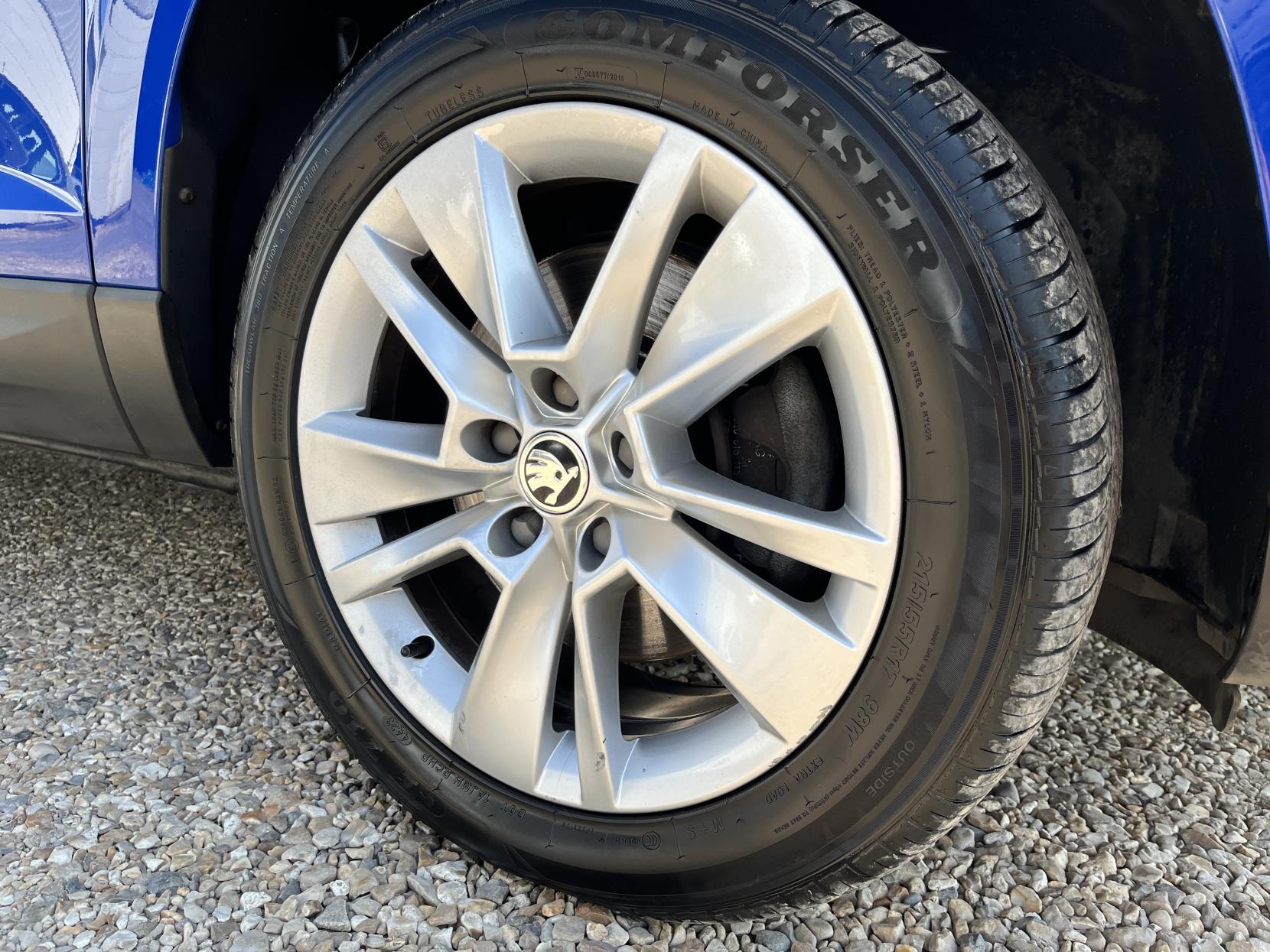 Skoda Karoq 1.6 TDI SE Technology SUV 5dr Diesel DSG Euro 6 (s/s) (115 ps)