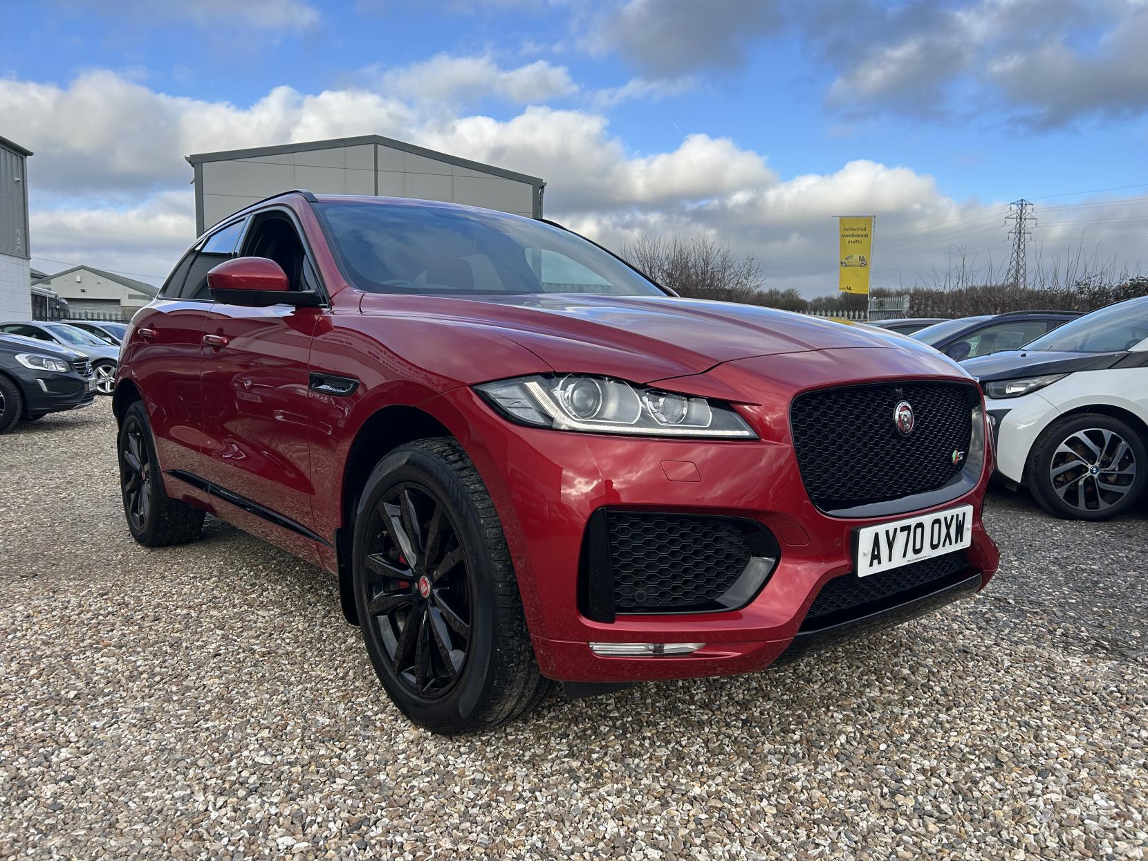 Jaguar F-PACE 3.0 D300 V6 S SUV 5dr Diesel Auto AWD Euro 6 (s/s) (300 ps)