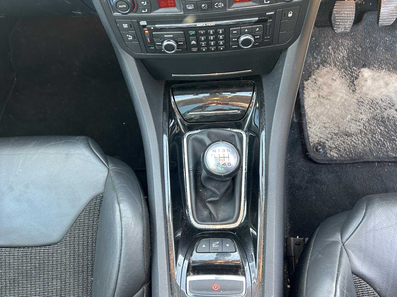 Citroen C5 2.0 HDi Exclusive Estate 5dr Diesel Manual (160 g/km, 138 bhp)