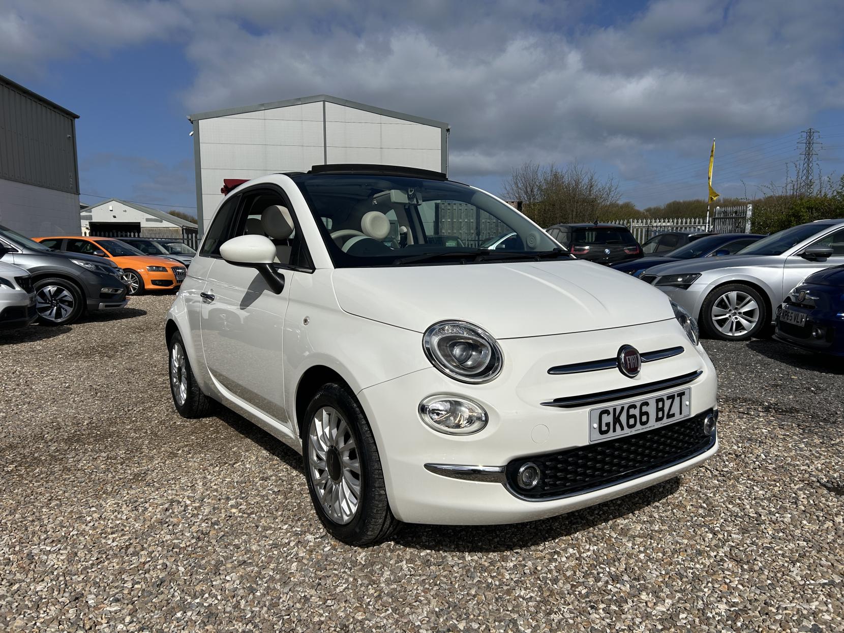 Fiat 500C 1.2 ECO Lounge Convertible 2dr Petrol Manual Euro 6 (s/s) (69 bhp)