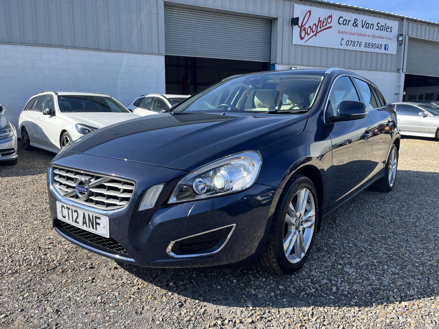 Volvo V60 1.6 T4 SE Lux Estate 5dr Petrol Manual Euro 5 (s/s) (180 ps)