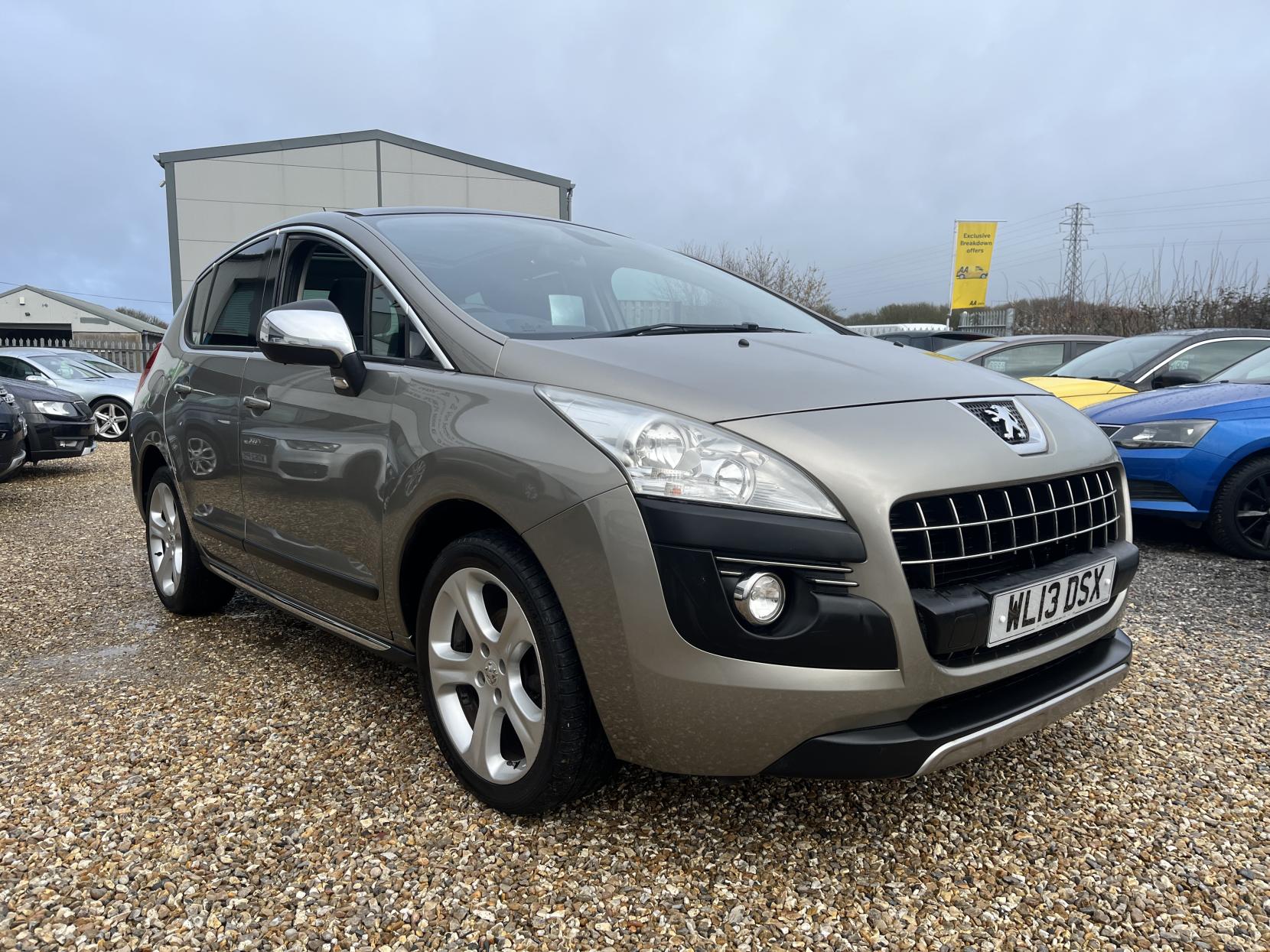 Peugeot 3008 1.6 HDi Allure SUV 5dr Diesel Manual Euro 5 (115 ps)