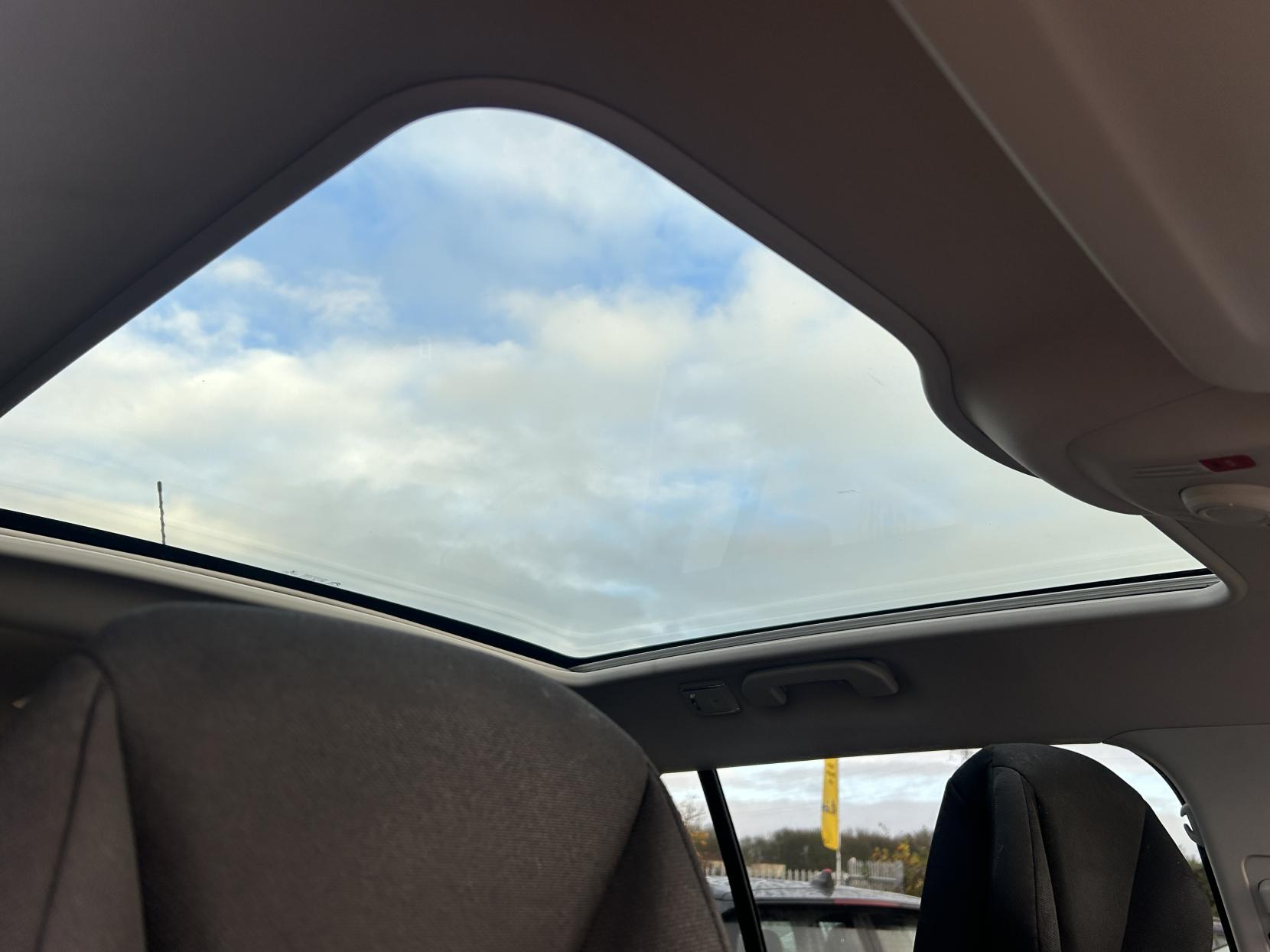 Citroen Grand C4 Picasso 1.6 BlueHDi Flair MPV 5dr Diesel Manual Euro 6 (s/s) (120 ps)