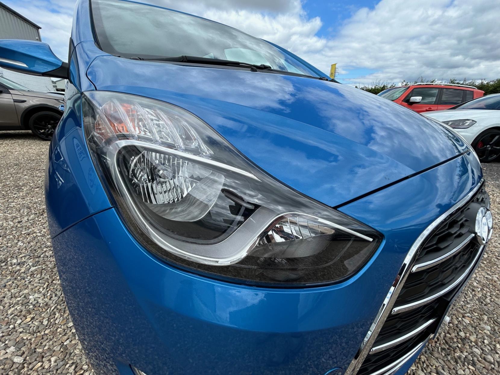 Hyundai ix20 1.4 Blue Drive SE Hatchback 5dr Petrol Manual Euro 6 (s/s) (90 ps)