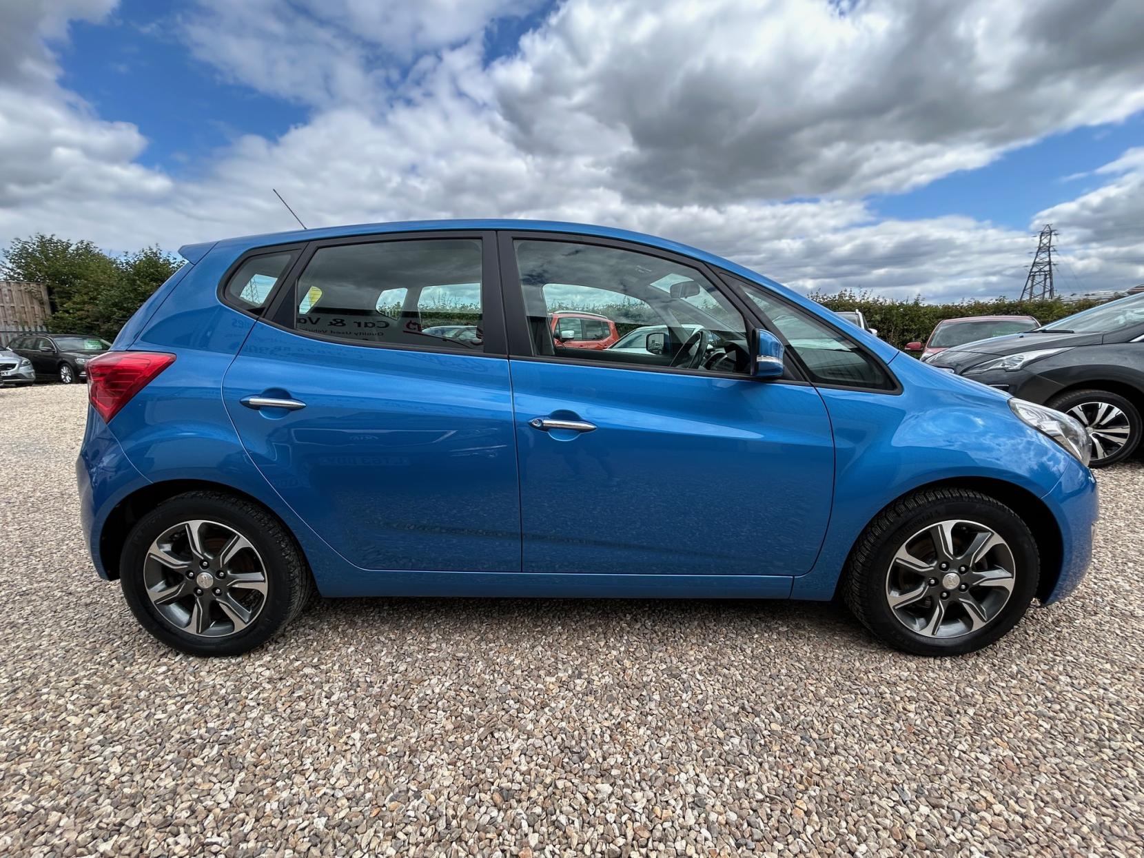 Hyundai ix20 1.4 Blue Drive SE Hatchback 5dr Petrol Manual Euro 6 (s/s) (90 ps)