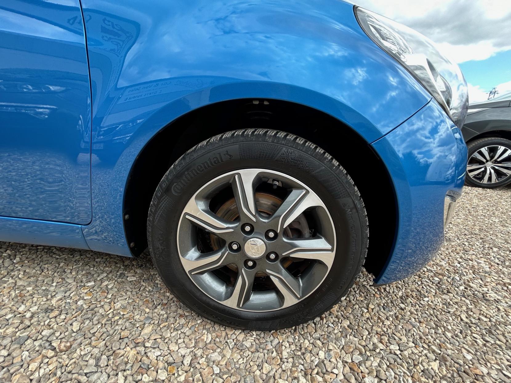 Hyundai ix20 1.4 Blue Drive SE Hatchback 5dr Petrol Manual Euro 6 (s/s) (90 ps)