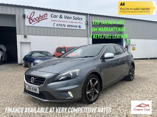Volvo V40 2.0 D2 R-Design Lux Nav Hatchback 5dr Diesel Auto Euro 6 (s/s) (120 ps)