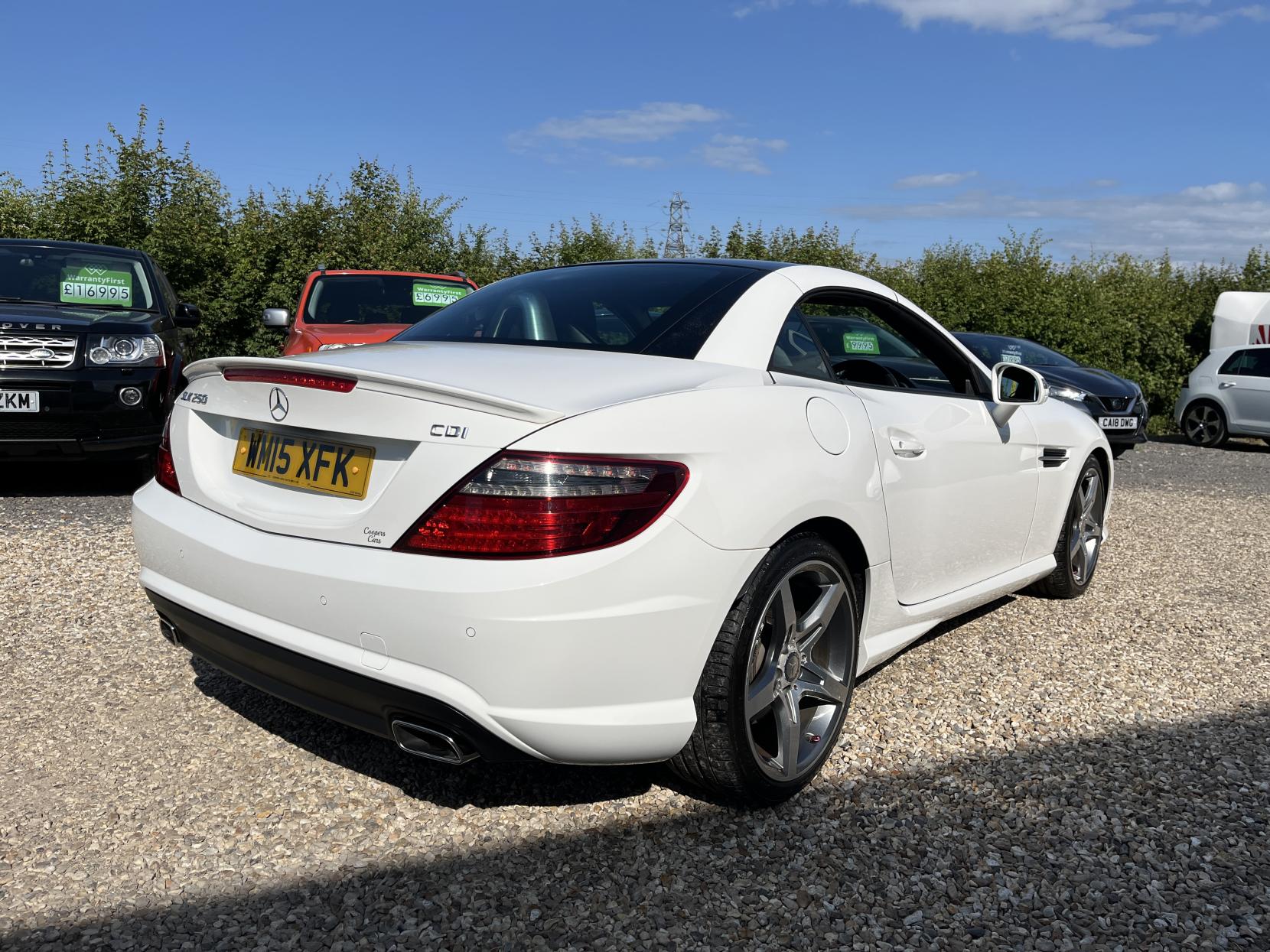 Mercedes-Benz SLK 2.1 SLK250 CDI CarbonLOOK Edition Convertible 2dr Diesel G-Tronic+ Euro 5 (s/s) (204 ps)
