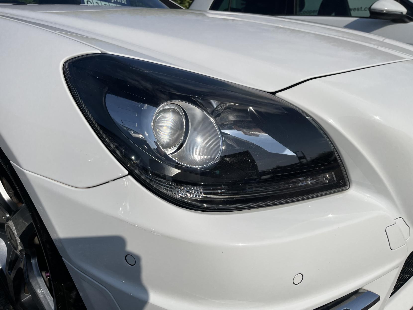 Mercedes-Benz SLK 2.1 SLK250 CDI CarbonLOOK Edition Convertible 2dr Diesel G-Tronic+ Euro 5 (s/s) (204 ps)