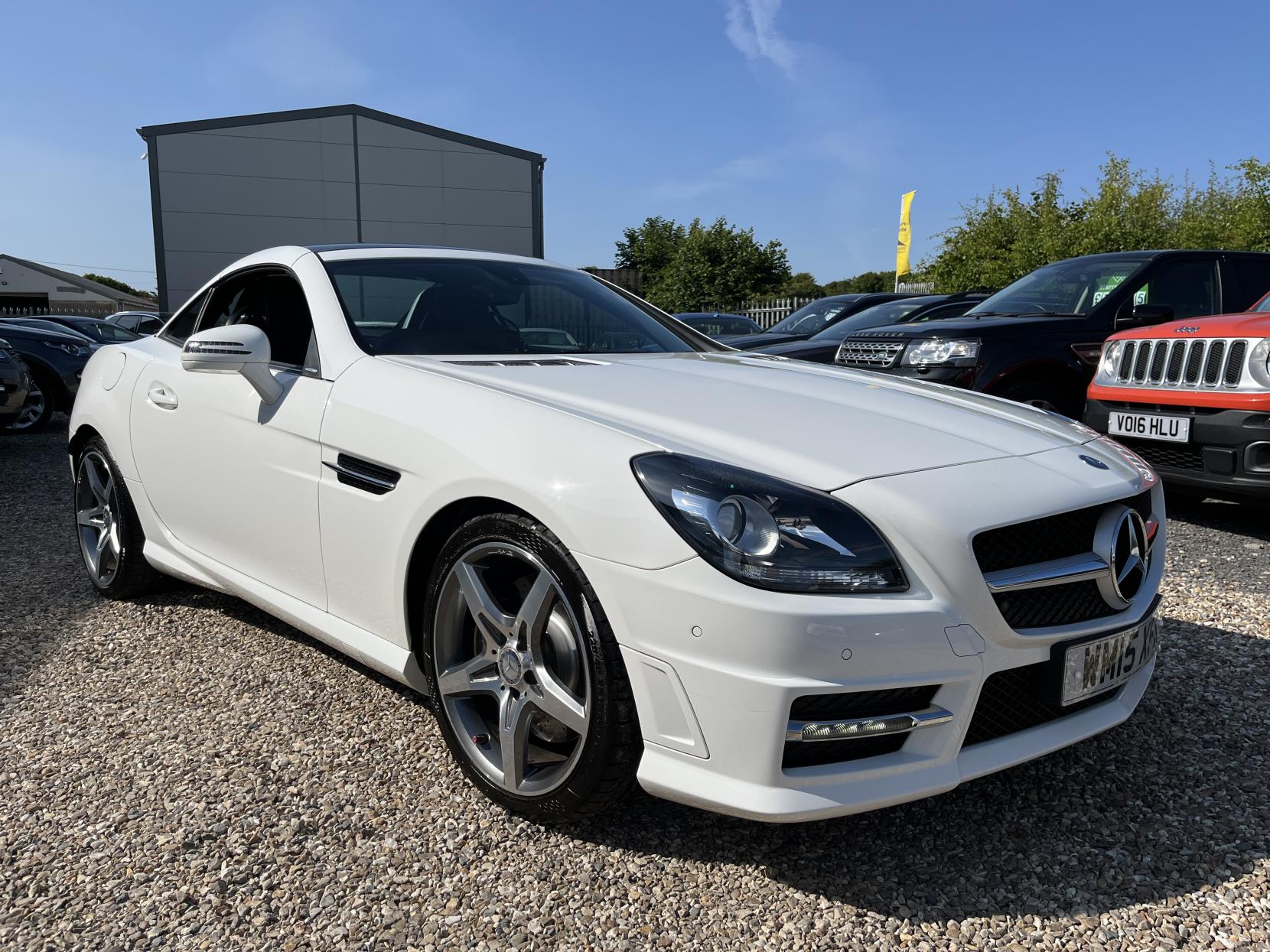 Mercedes-Benz SLK 2.1 SLK250 CDI CarbonLOOK Edition Convertible 2dr Diesel G-Tronic+ Euro 5 (s/s) (204 ps)