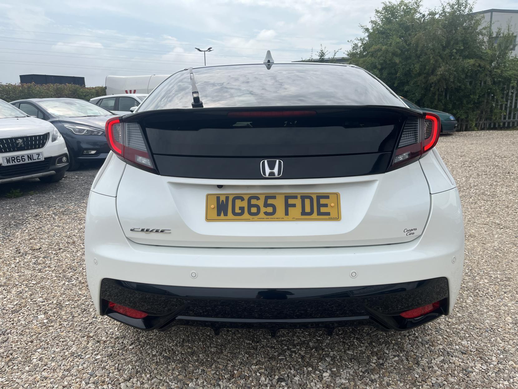 Honda Civic 1.6 i-DTEC SE Plus (Navi) Hatchback 5dr Diesel Manual Euro 5 (s/s) (120 ps)