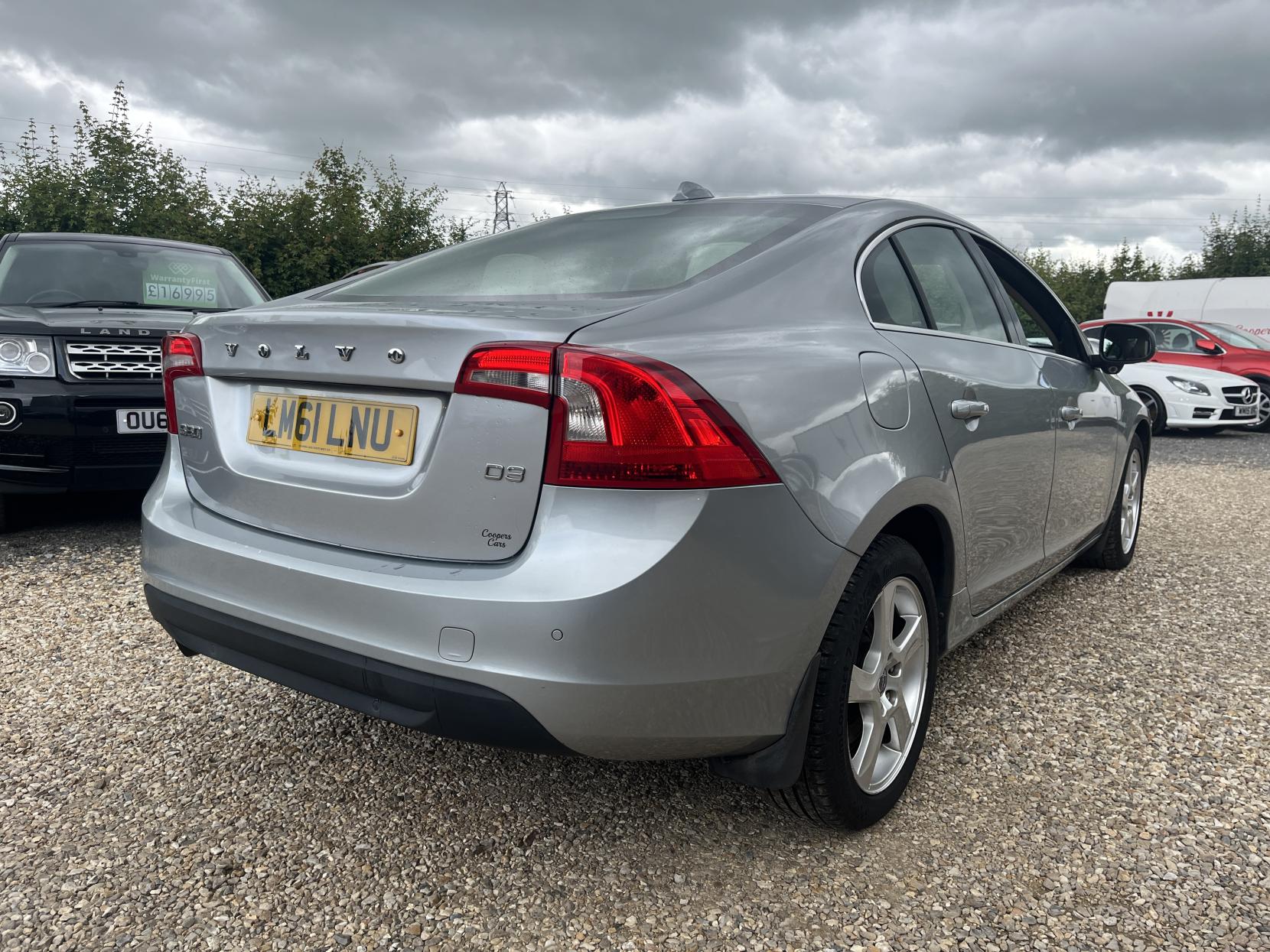 Volvo S60 2.0 D3 SE Lux Saloon 4dr Diesel Geartronic Euro 5 (s/s) (163 ps)