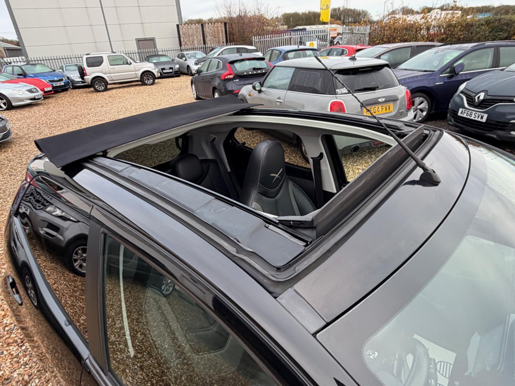 Toyota AYGO 1.0 VVT-i x-clusiv3 Hatchback 5dr Petrol Manual Euro 6 (68 ps)