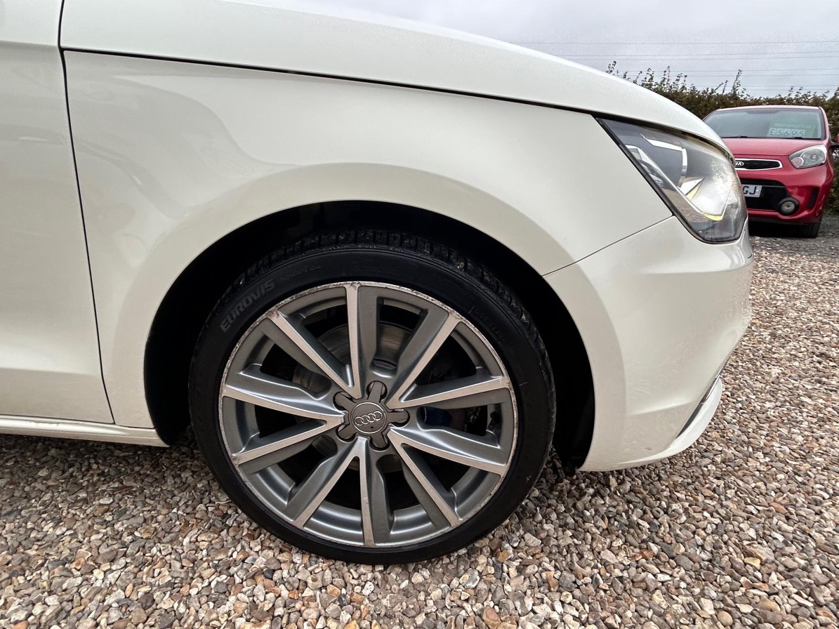 Audi A1 1.4 TFSI Sport Hatchback 3dr Petrol Manual Euro 5 (s/s) (122 ps)