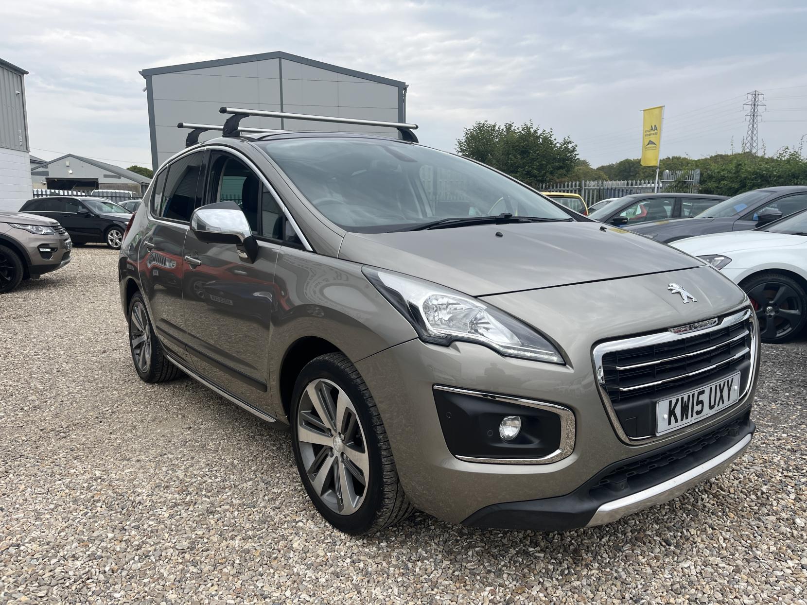 Peugeot 3008 2.0 HDi Allure SUV 5dr Diesel Auto Euro 5 (163 ps)