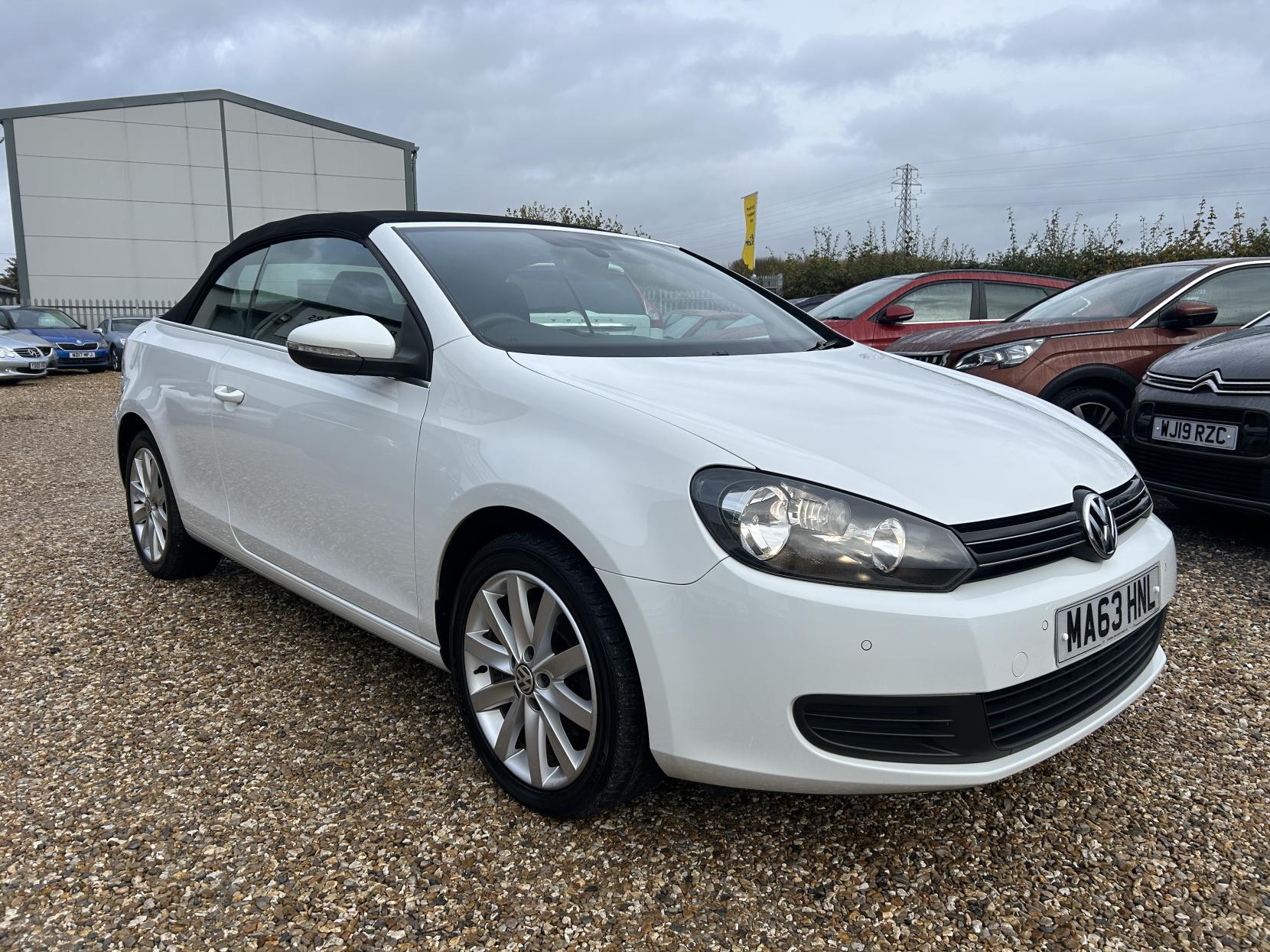 Volkswagen Golf 2.0 TDI BlueMotion Tech SE Cabriolet 2dr Diesel Manual Euro 5 (s/s) (140 ps)