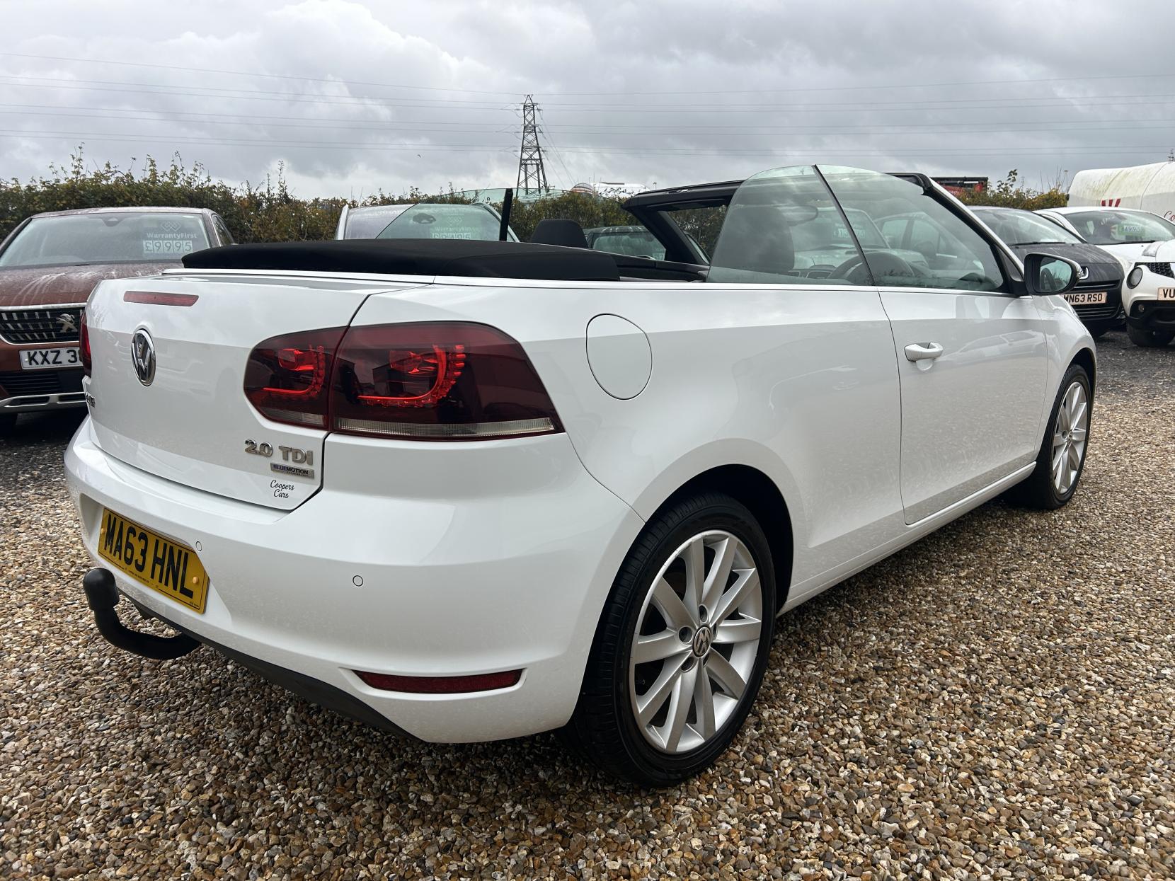 Volkswagen Golf 2.0 TDI BlueMotion Tech SE Cabriolet 2dr Diesel Manual Euro 5 (s/s) (140 ps)