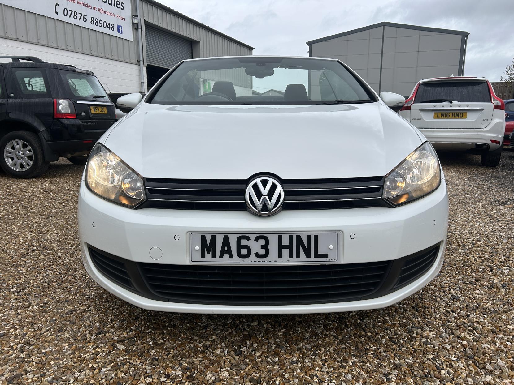 Volkswagen Golf 2.0 TDI BlueMotion Tech SE Cabriolet 2dr Diesel Manual Euro 5 (s/s) (140 ps)