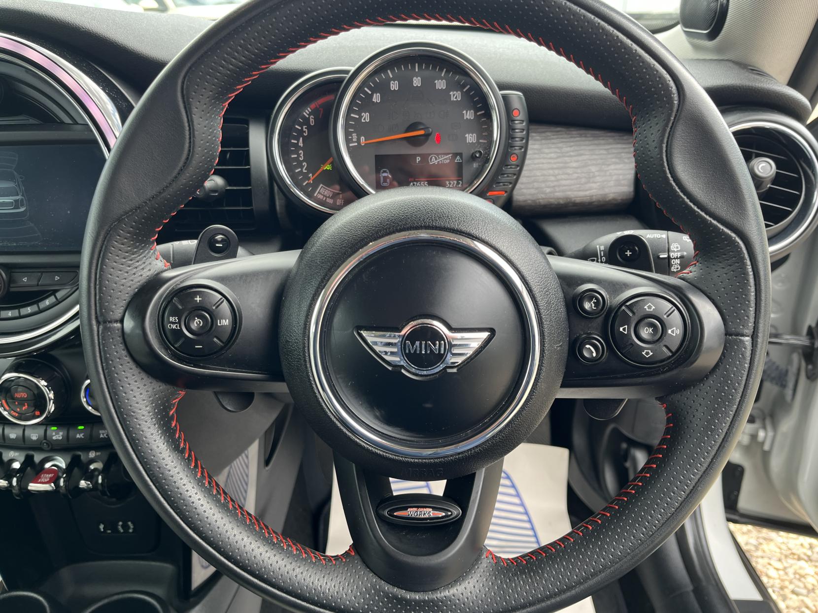 MINI Hatch 2.0 Cooper S Hatchback 3dr Petrol Auto Euro 6 (s/s) (192 ps)