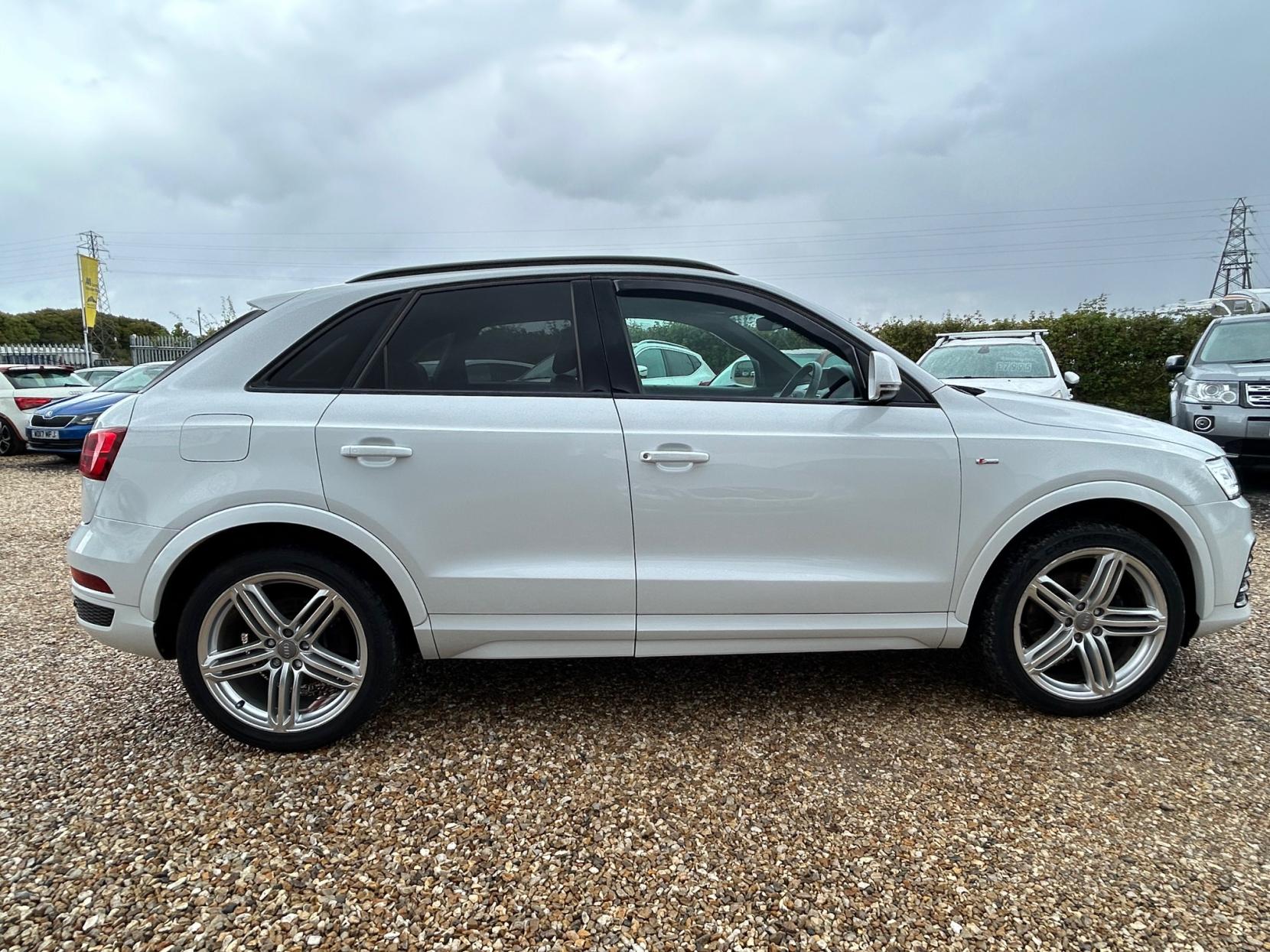 Audi Q3 2.0 TDI S line Plus SUV 5dr Diesel Manual quattro Euro 6 (s/s) (150 ps)