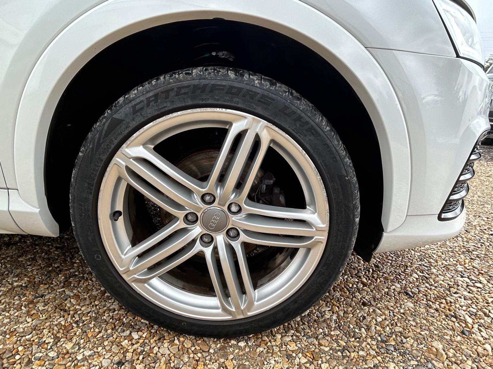 Audi Q3 2.0 TDI S line Plus SUV 5dr Diesel Manual quattro Euro 6 (s/s) (150 ps)