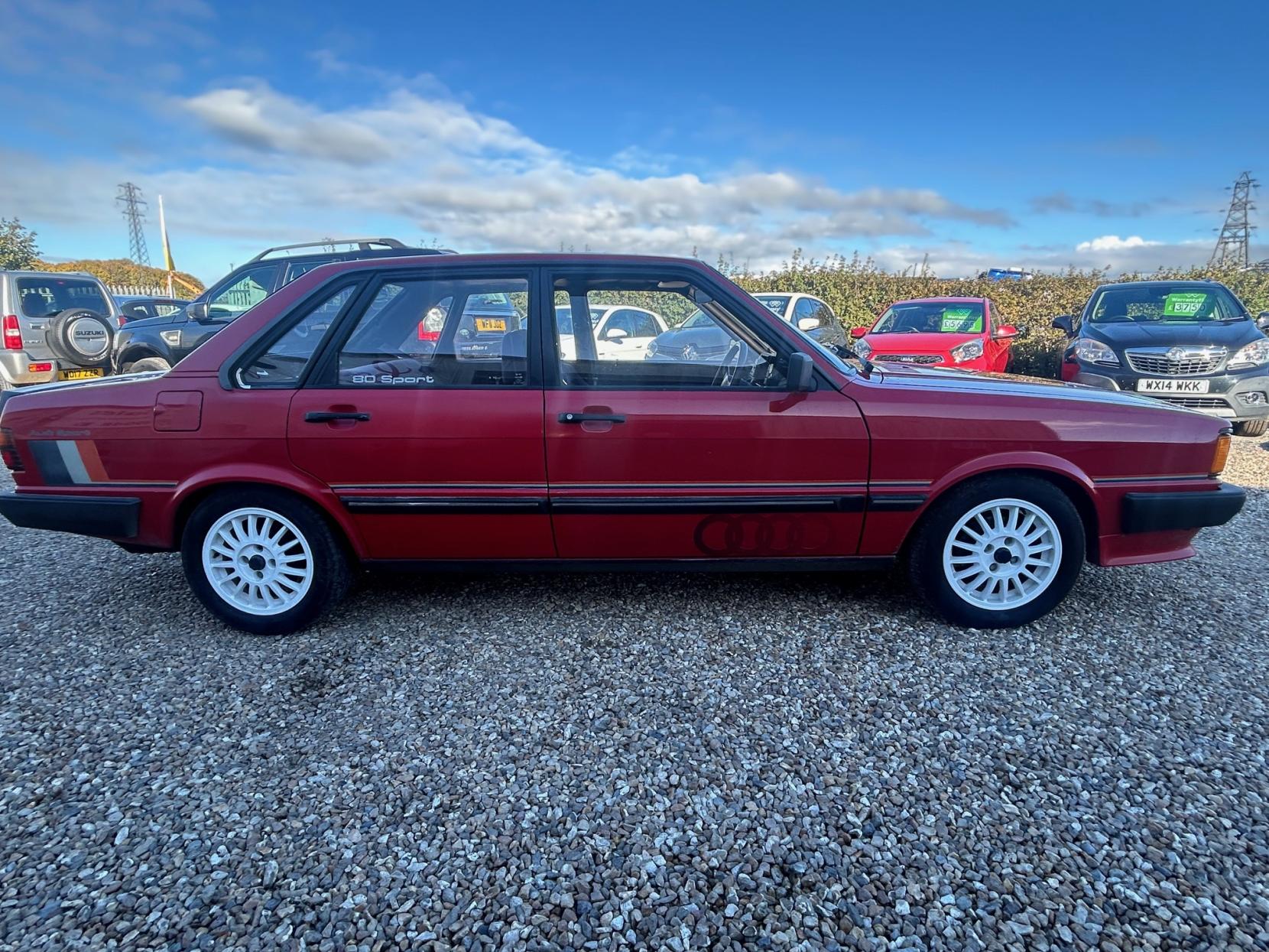 Audi 80 1.8 Sport Saloon 4dr Petrol Manual (112 bhp)