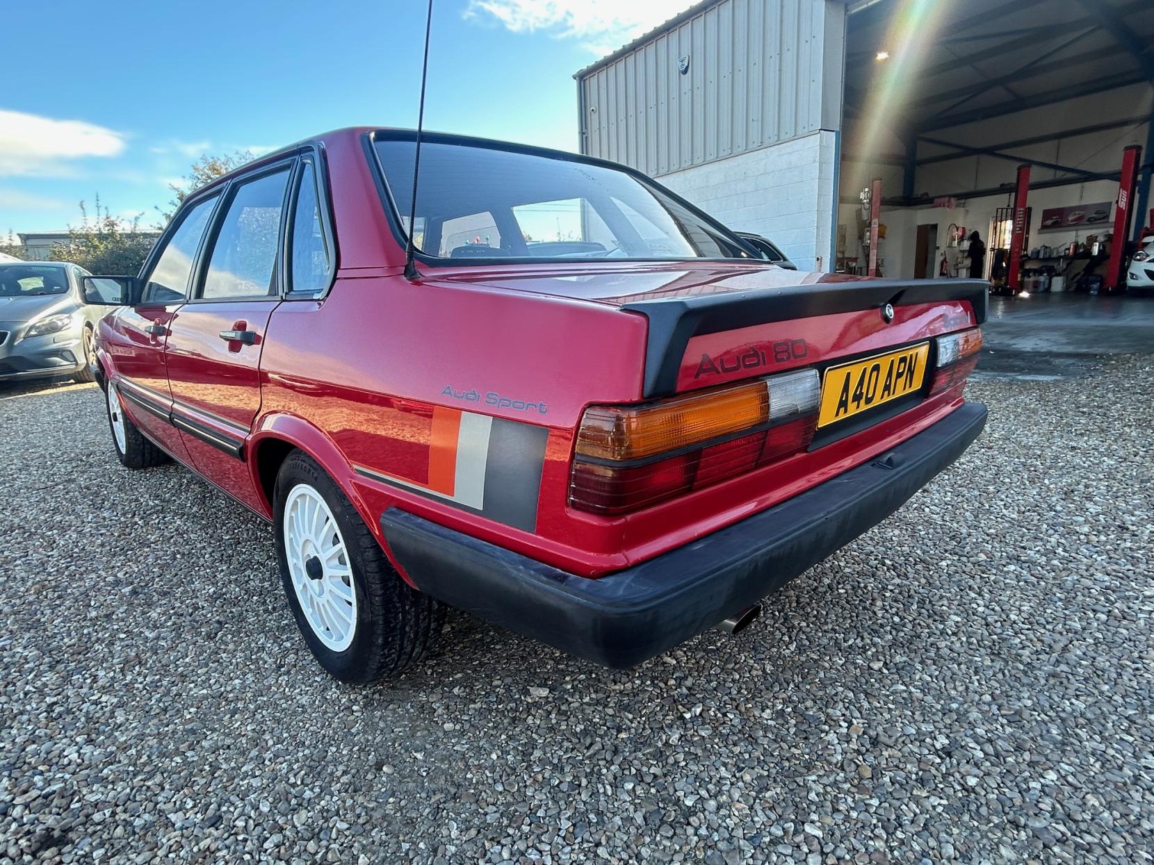 Audi 80 1.8 Sport Saloon 4dr Petrol Manual (112 bhp)
