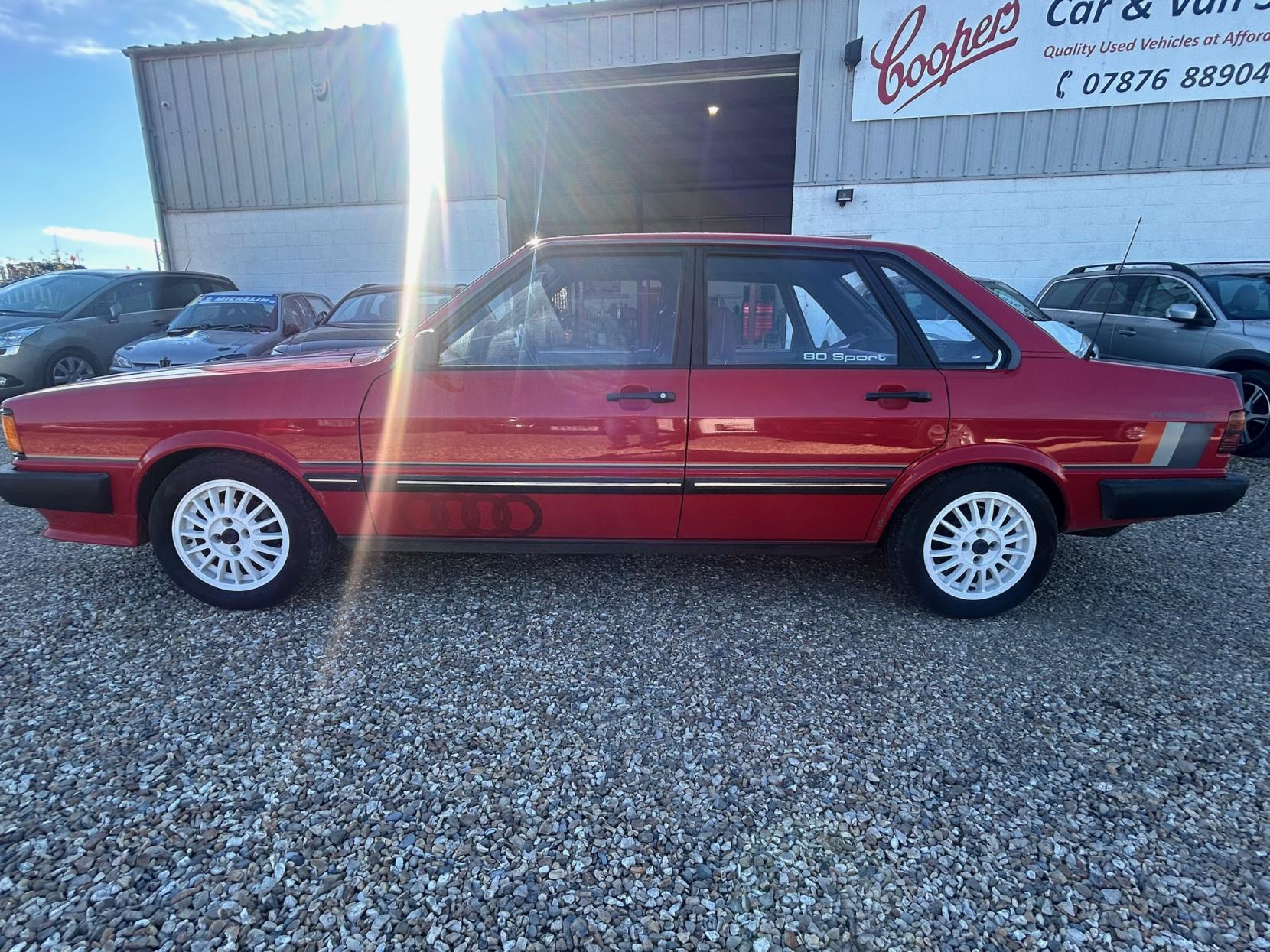Audi 80 1.8 Sport Saloon 4dr Petrol Manual (112 bhp)