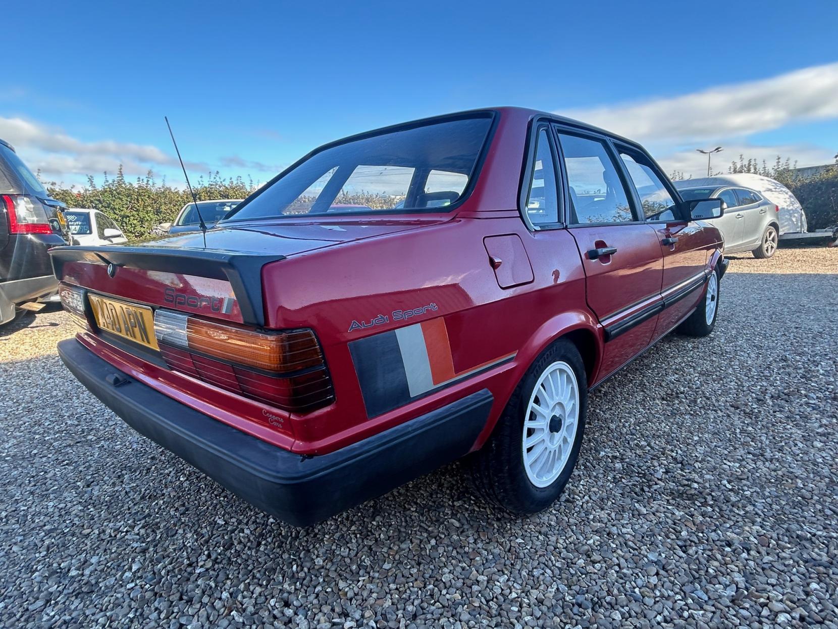 Audi 80 1.8 Sport Saloon 4dr Petrol Manual (112 bhp)