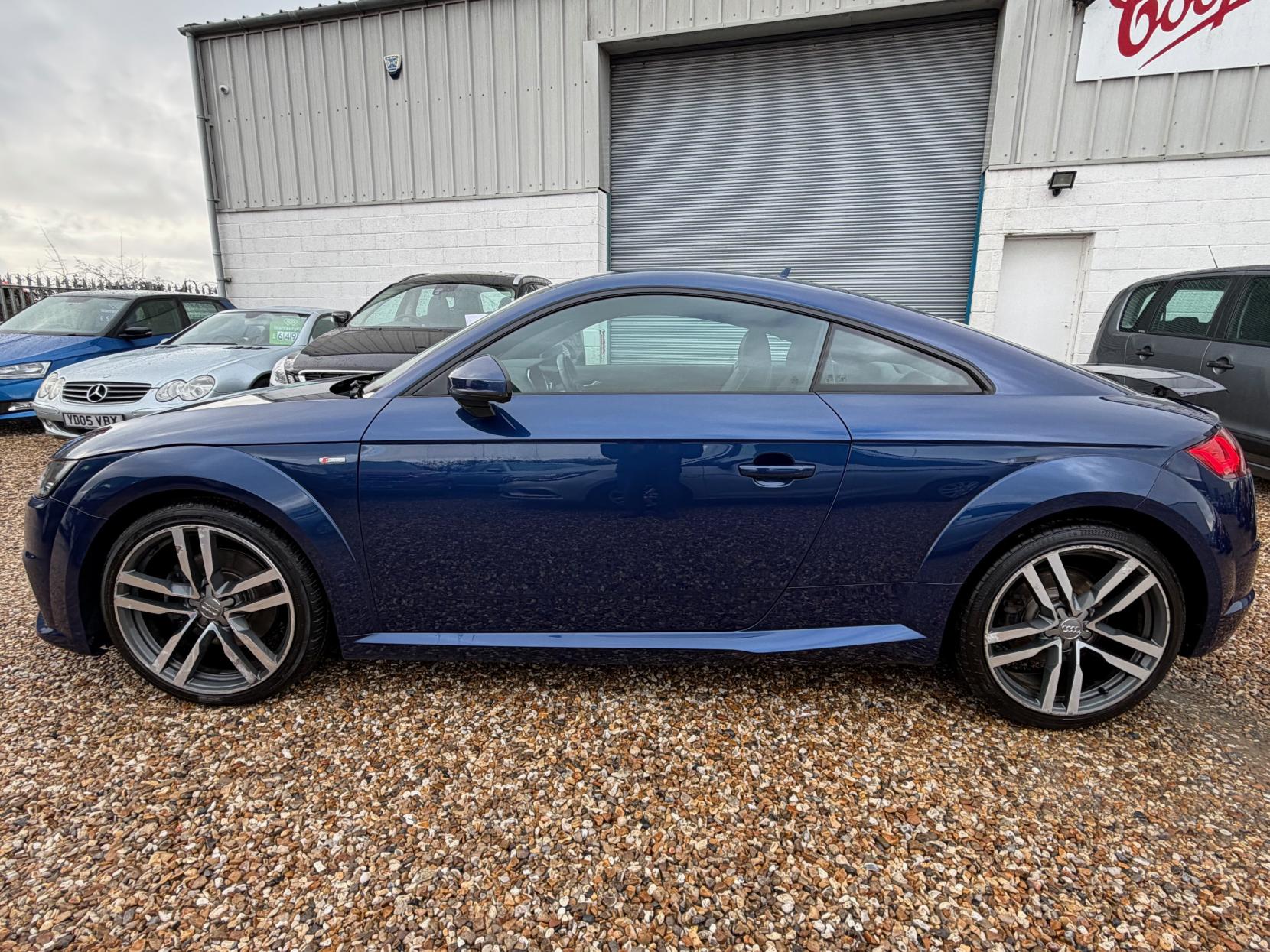 Audi TT 2.0 TFSI S line Coupe 3dr Petrol S Tronic quattro Euro 6 (s/s) (230 ps)