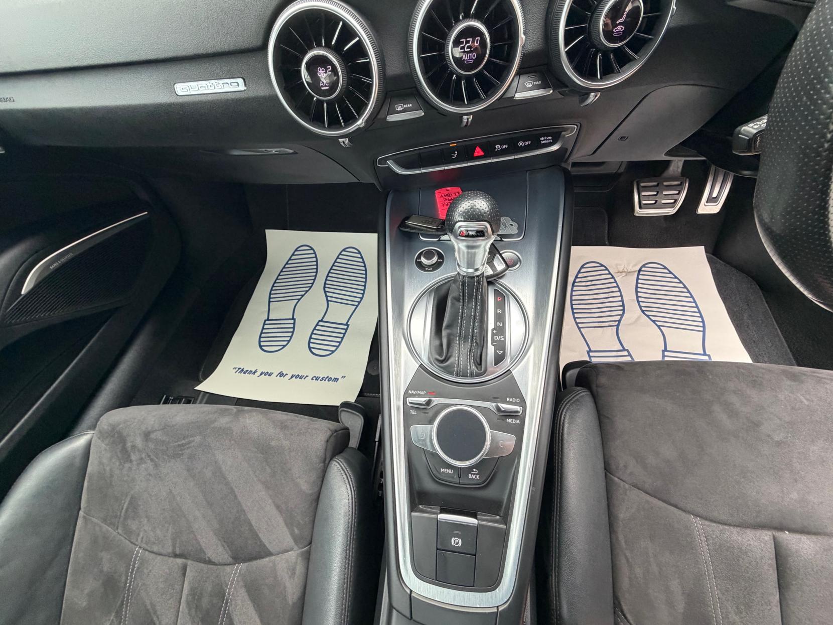 Audi TT 2.0 TFSI S line Coupe 3dr Petrol S Tronic quattro Euro 6 (s/s) (230 ps)